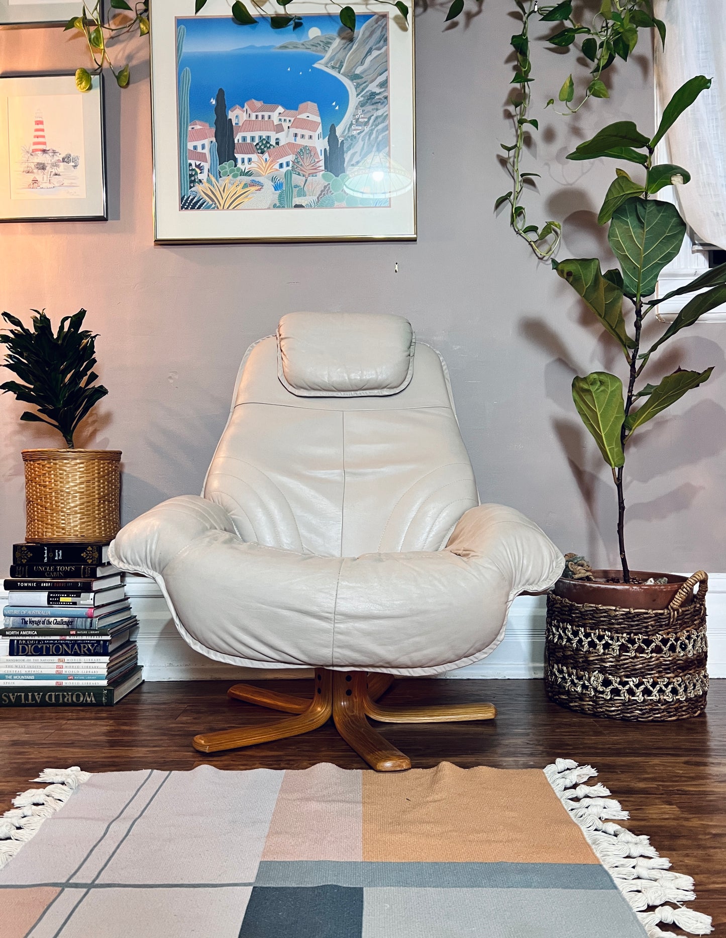 The Kaffe Recliner & Ottoman