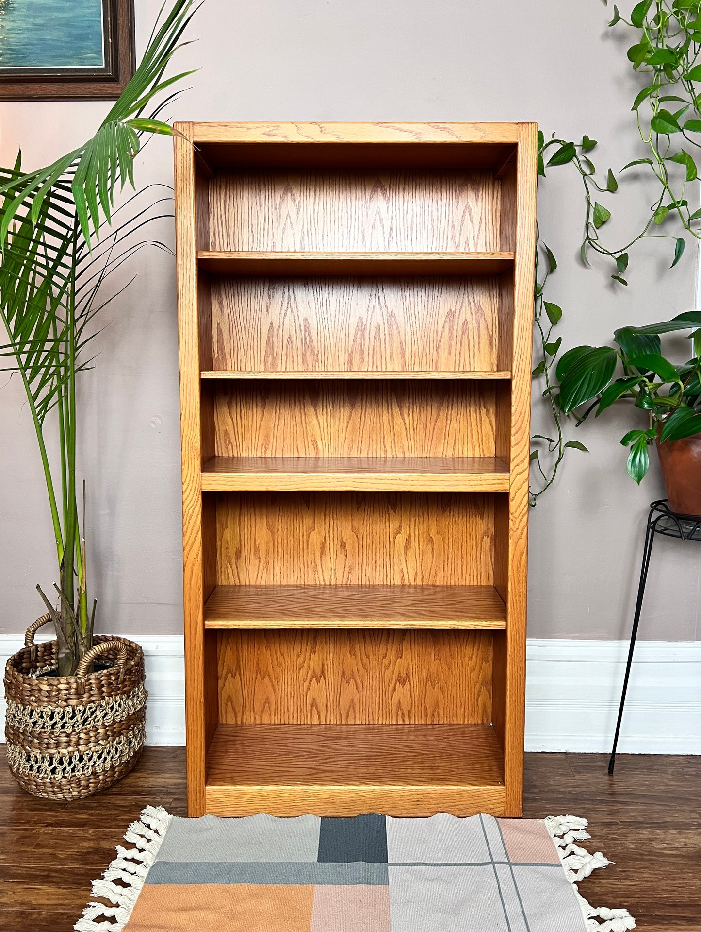 The Handsome Oak Shelf