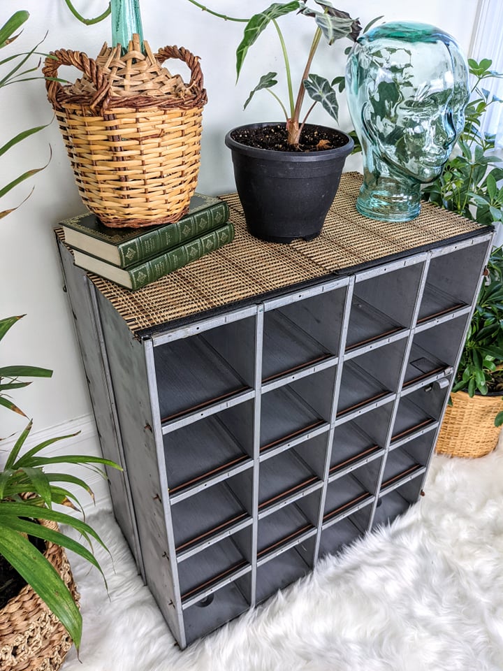 The Cargo Hold Postman Shelf