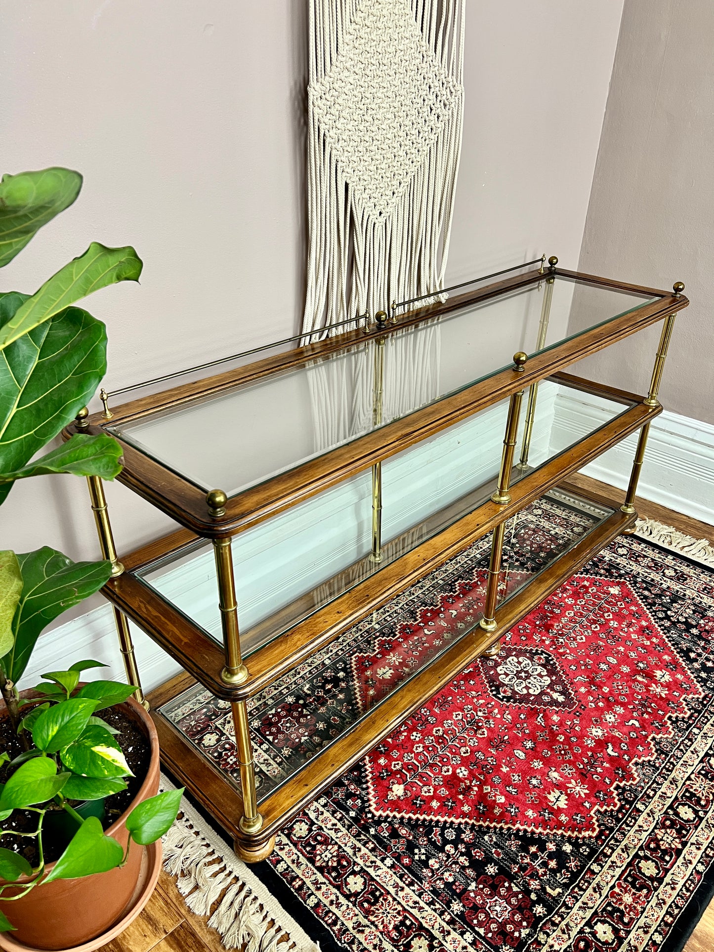 The Kimre 3 Tier Shelf