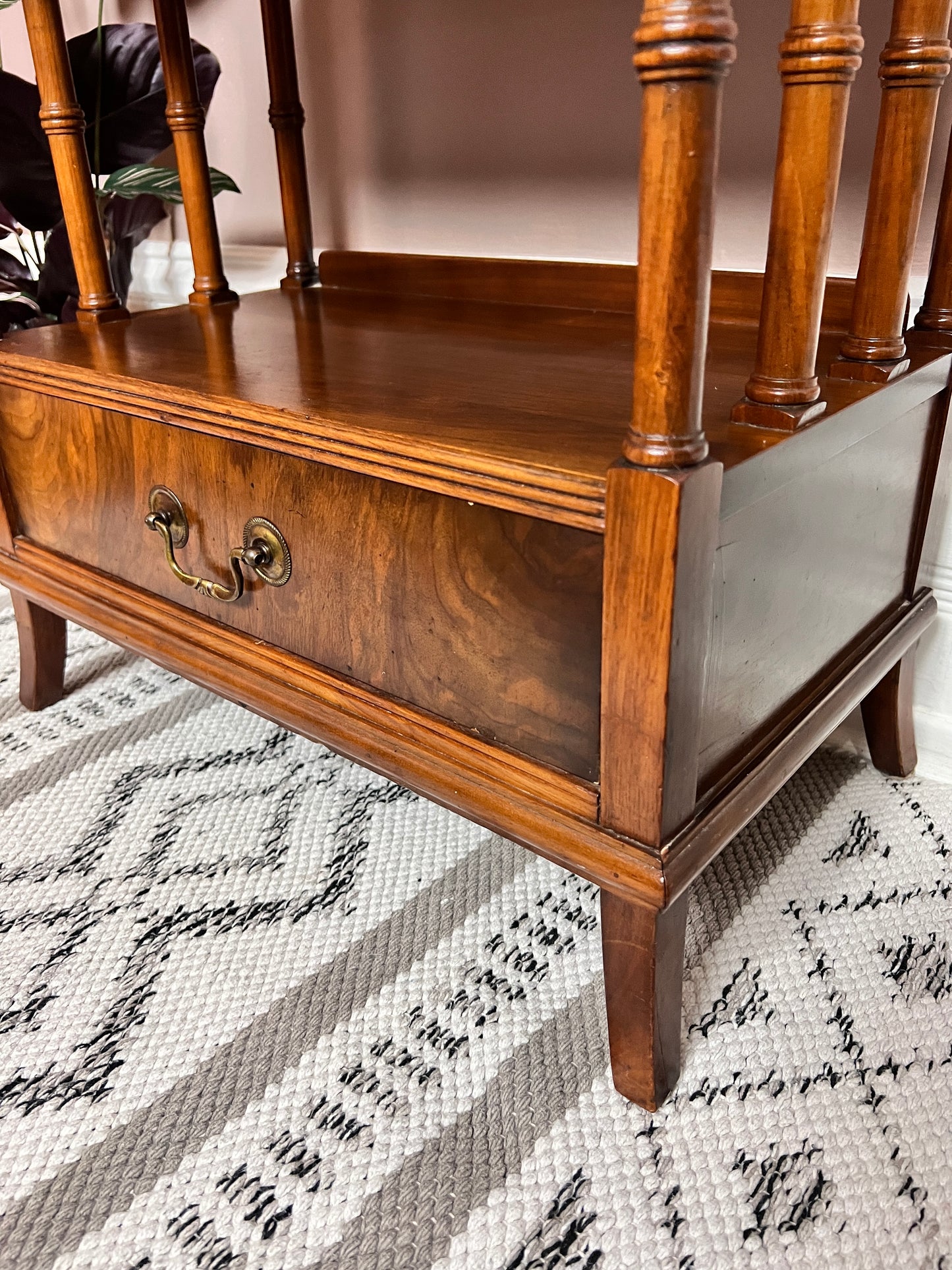 The Colombo Shelf