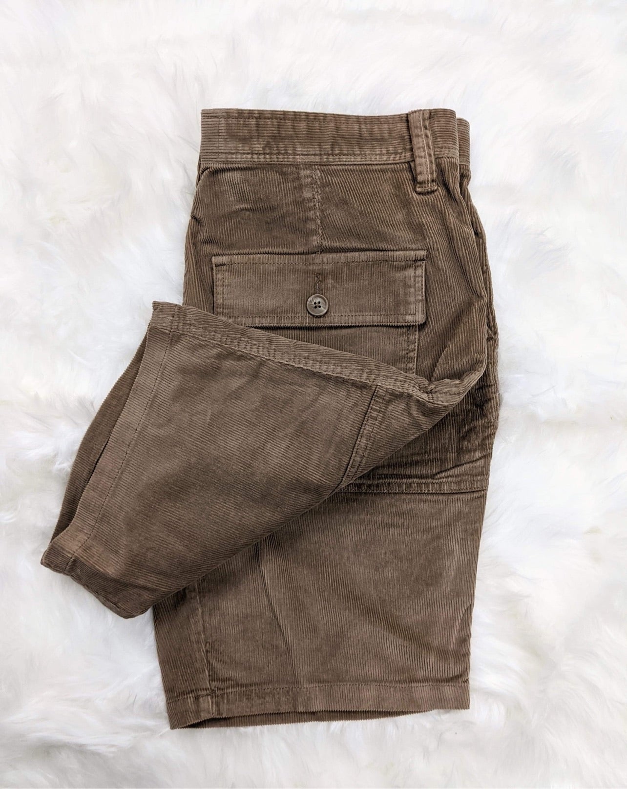 retro vintage style corduroy shorts fatigue style pockets military army style brown mens shorts