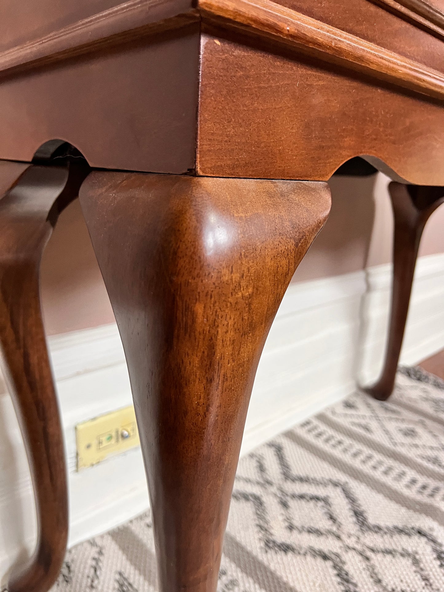 The Mahogany Planter