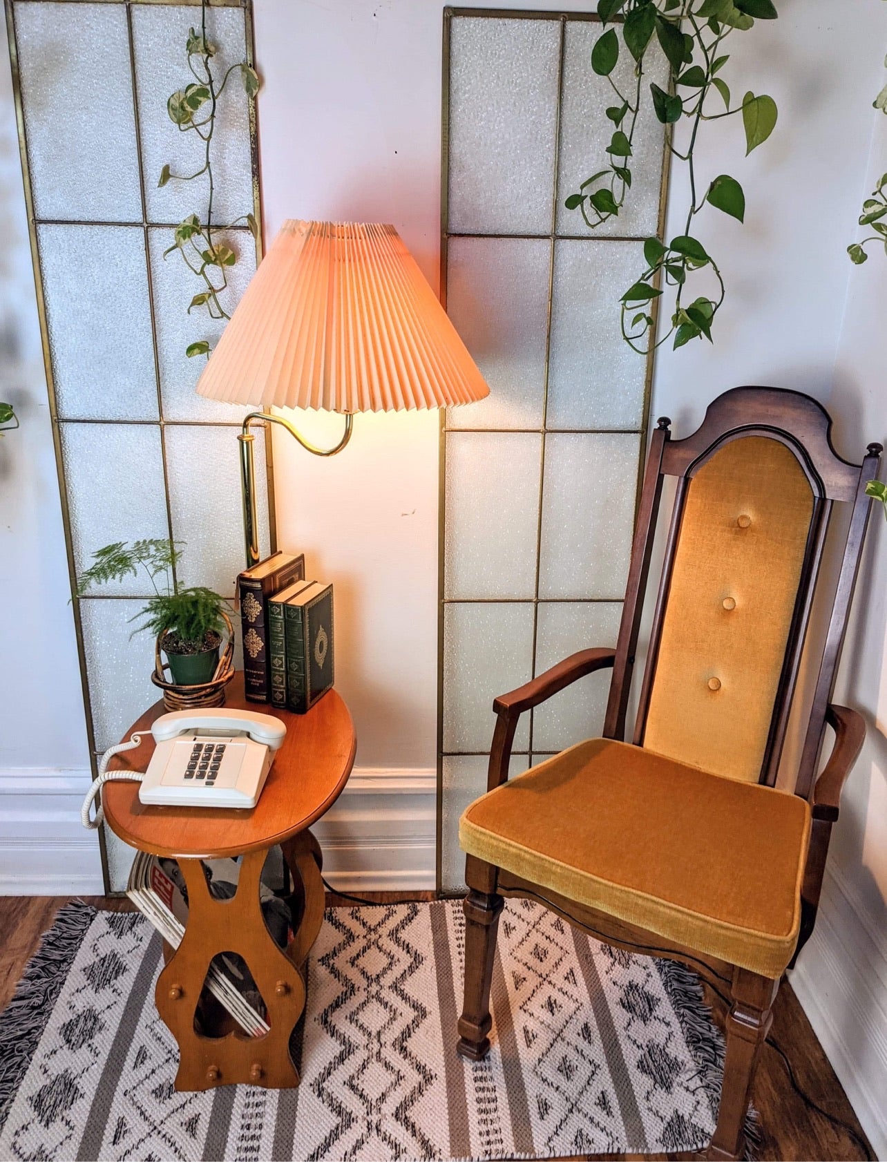 The Holbrook Lamp Side Table