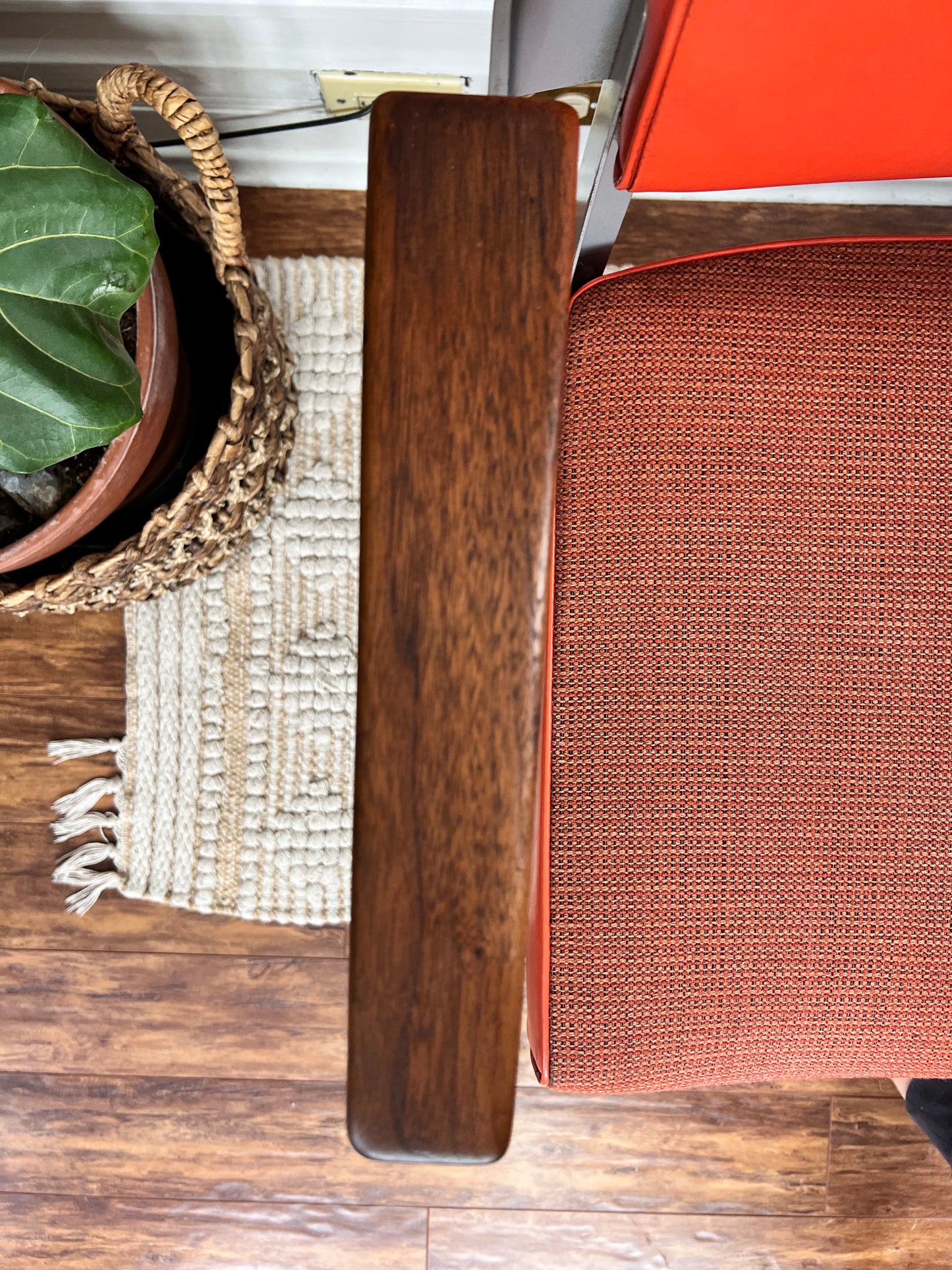 The Vermilion Office Chair