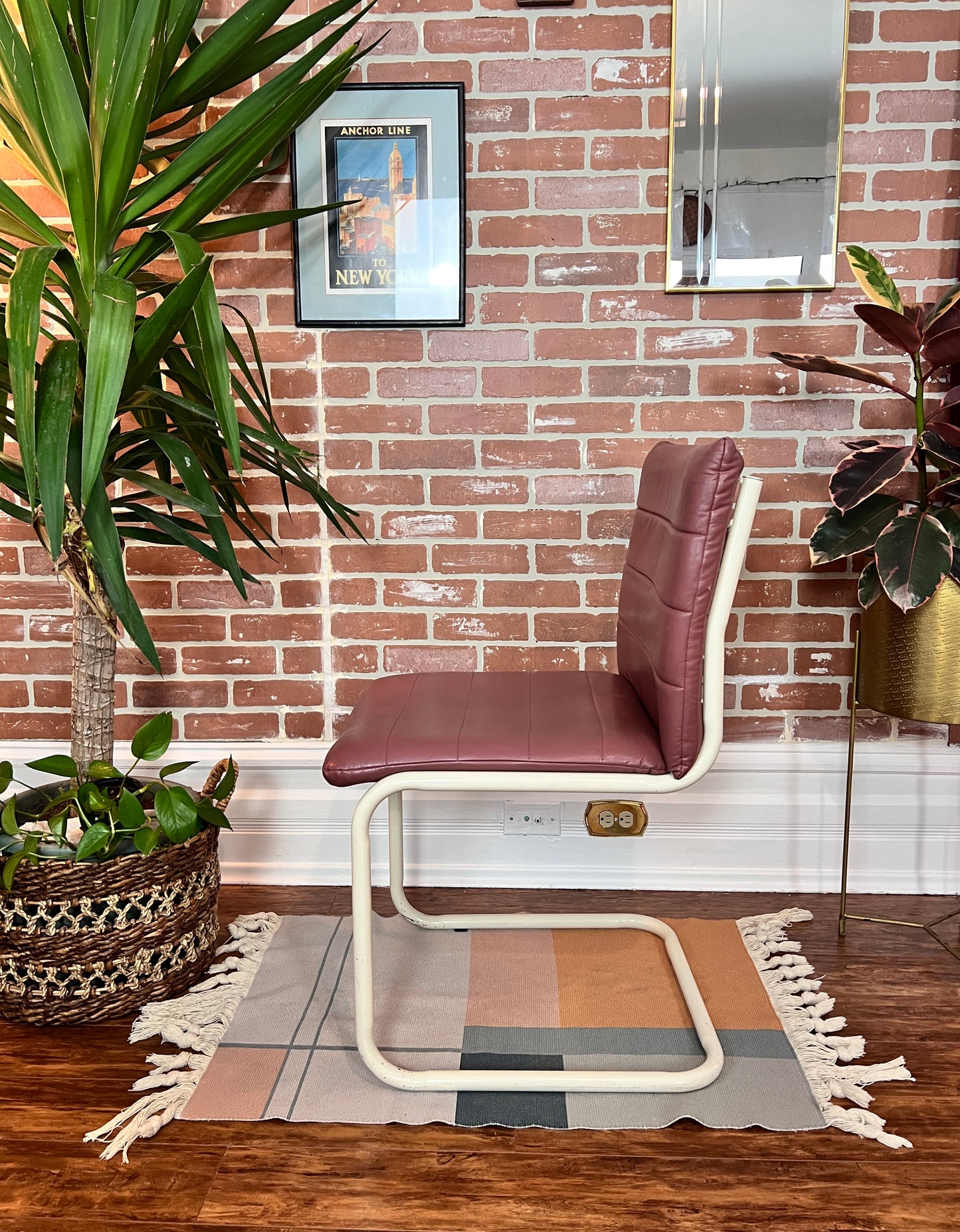 The Viola Cantilever Chairs