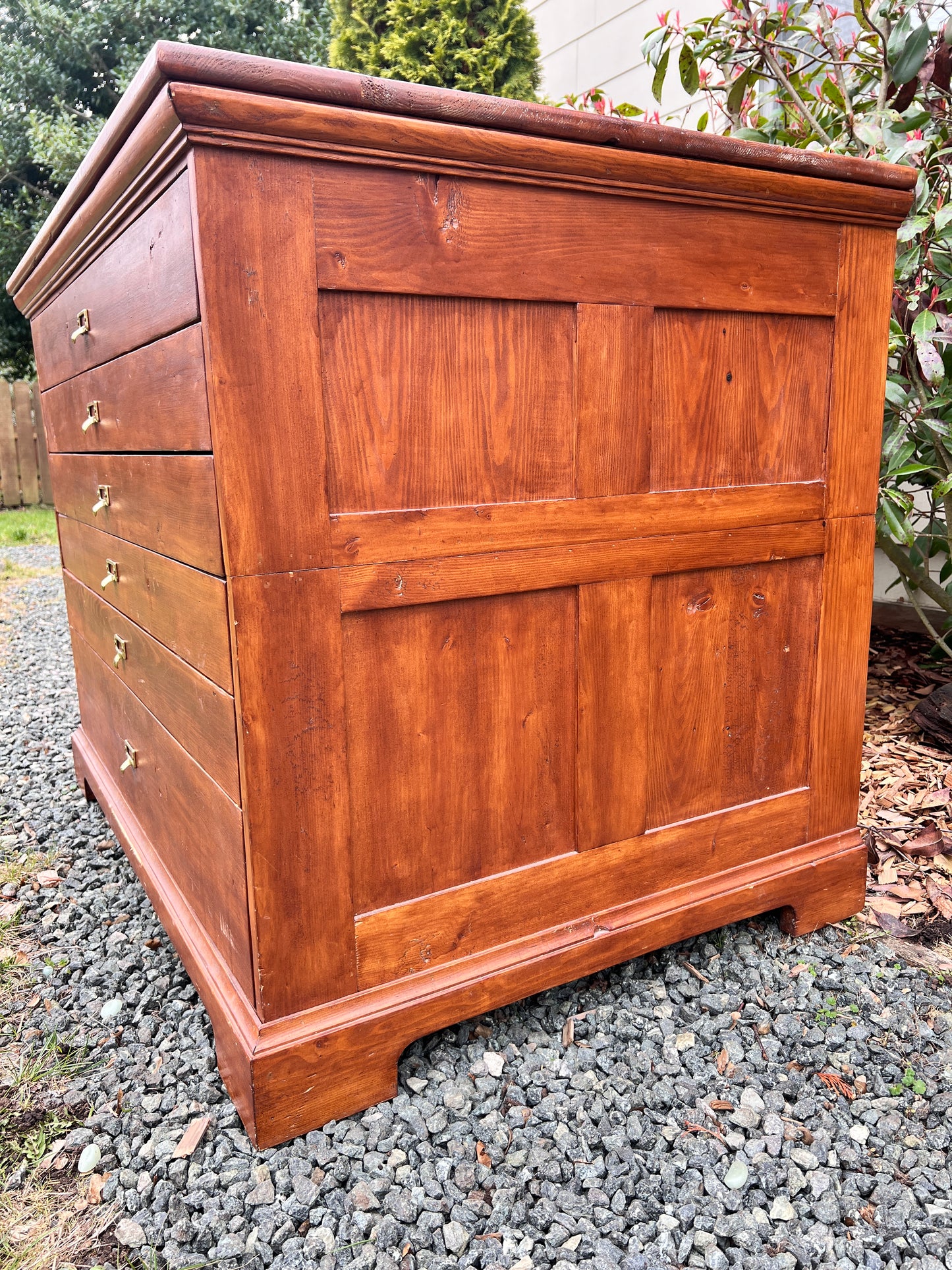 The Architect’s Chest of Drawers