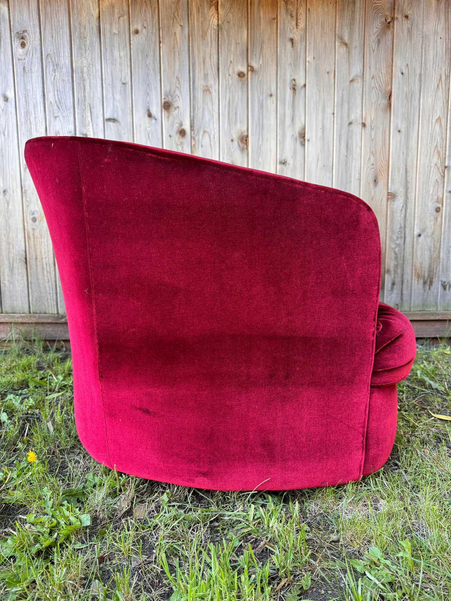 The Ripe Cherry Swivel Armchair