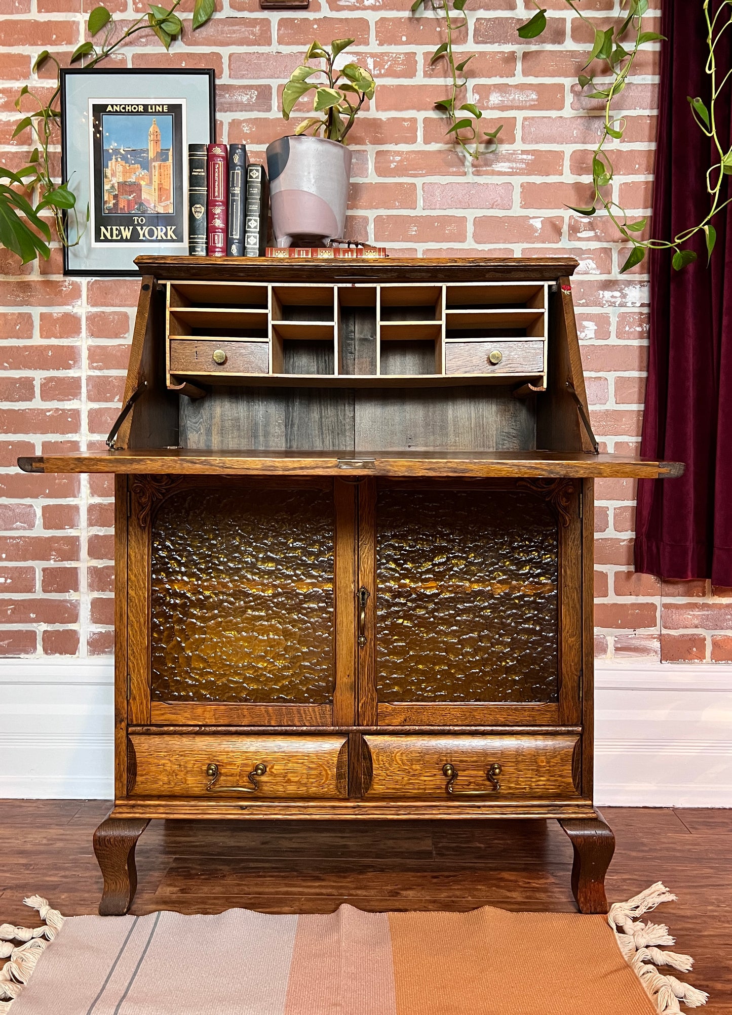 The Fitzgerald Bureau Cabinet