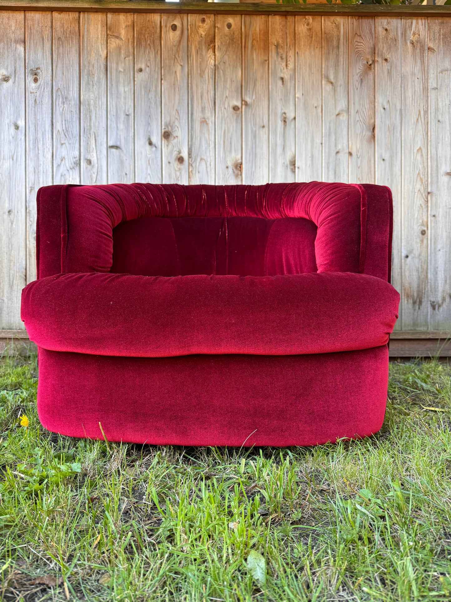 The Ripe Cherry Swivel Armchair