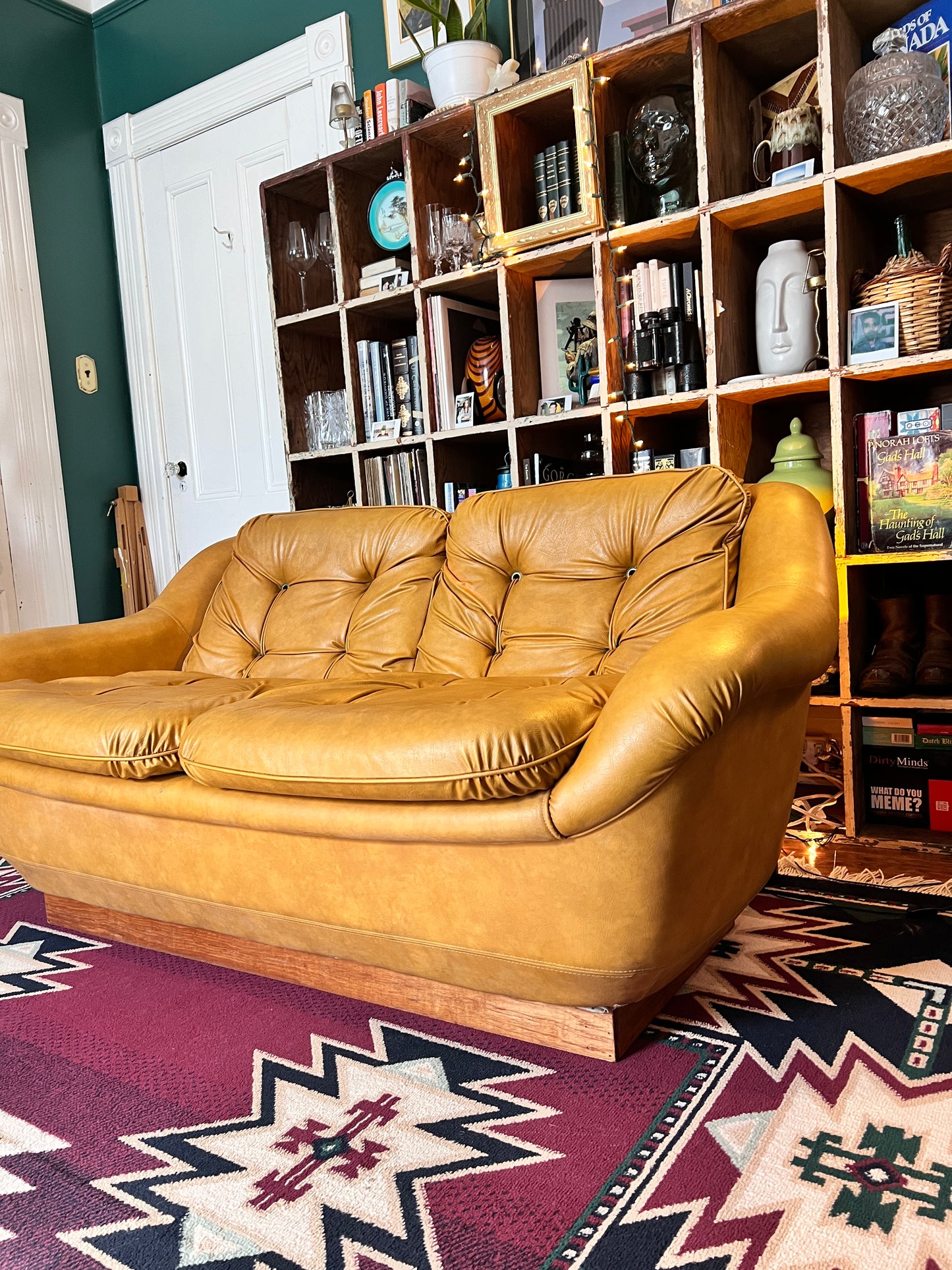 The Overman Pod Loveseat