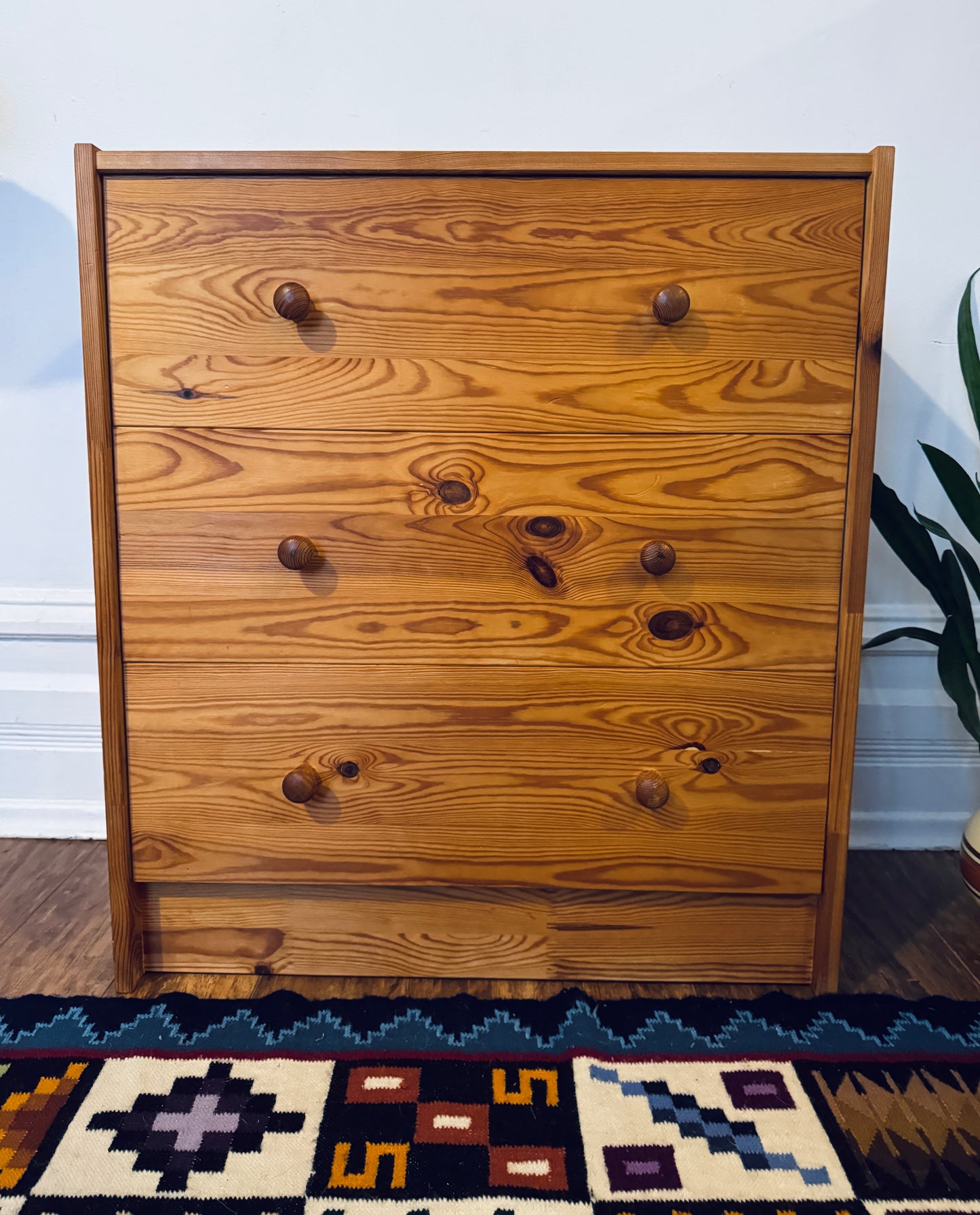 Vintage Solid Pine 3-Drawer Chest / Dresser – Scandinavian Style