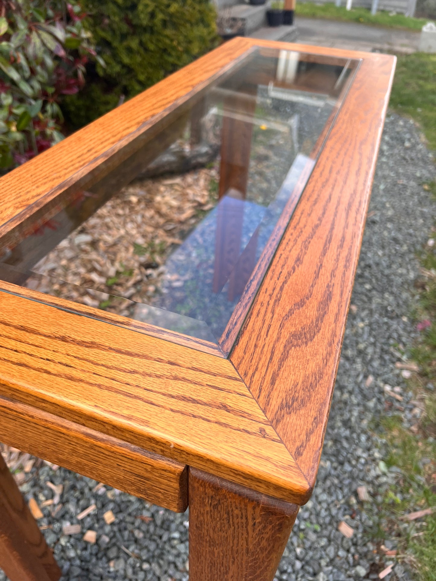 The Mable Oak Table