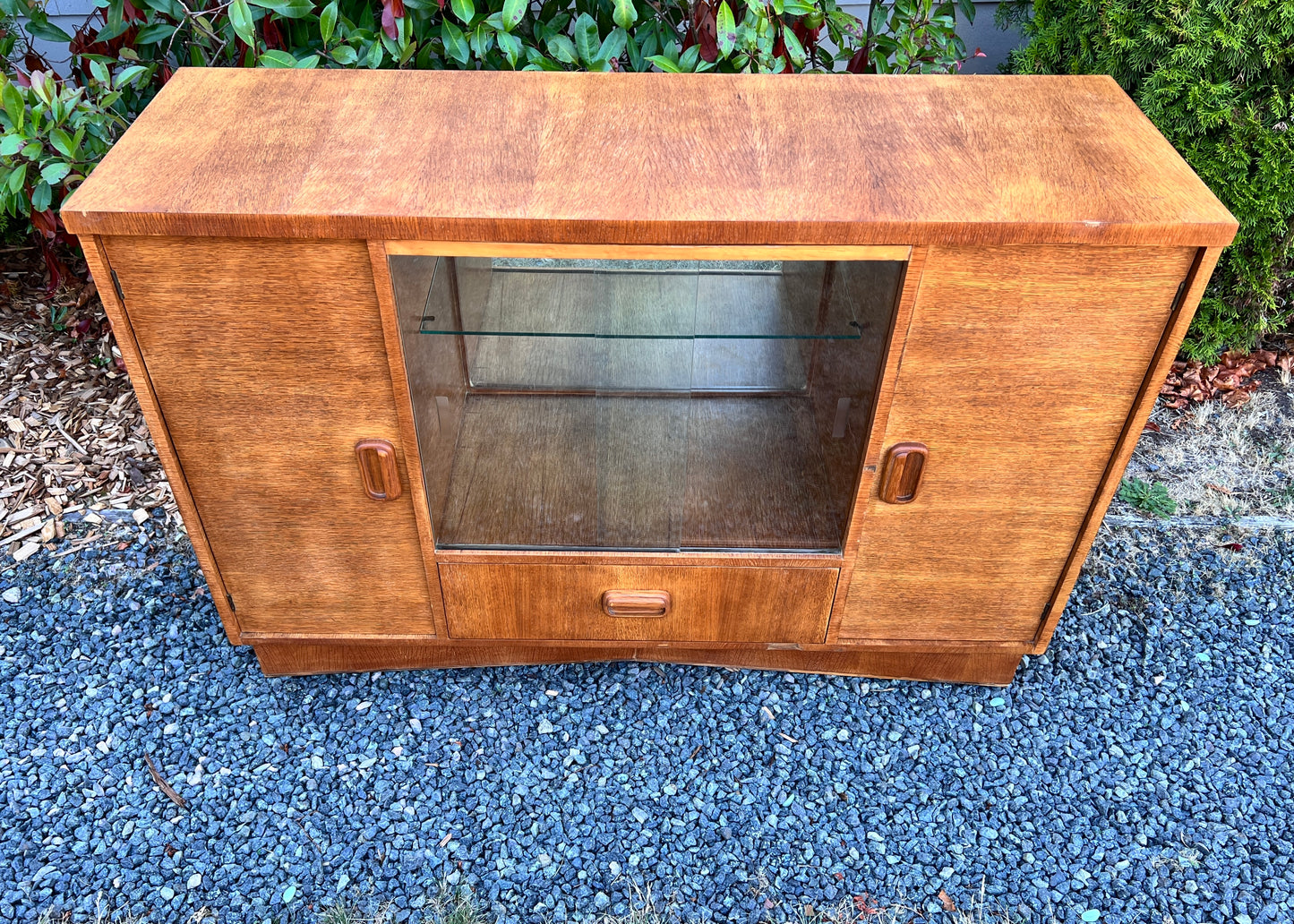 The Kinslo Bar Cabinet