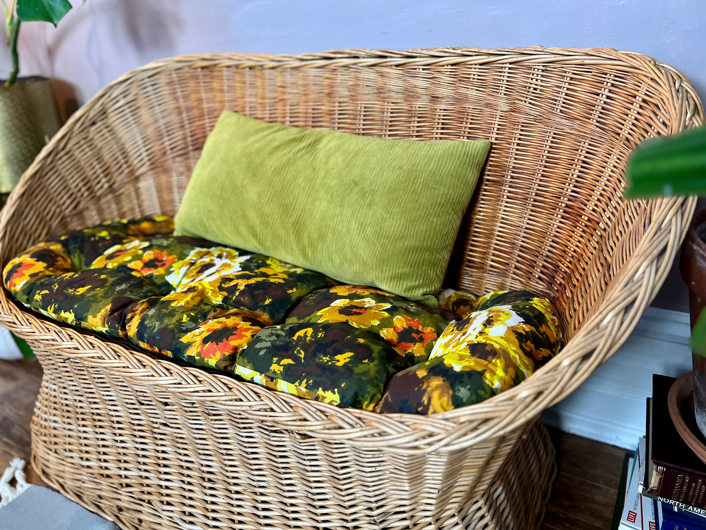 The Dejan Woven Loveseat