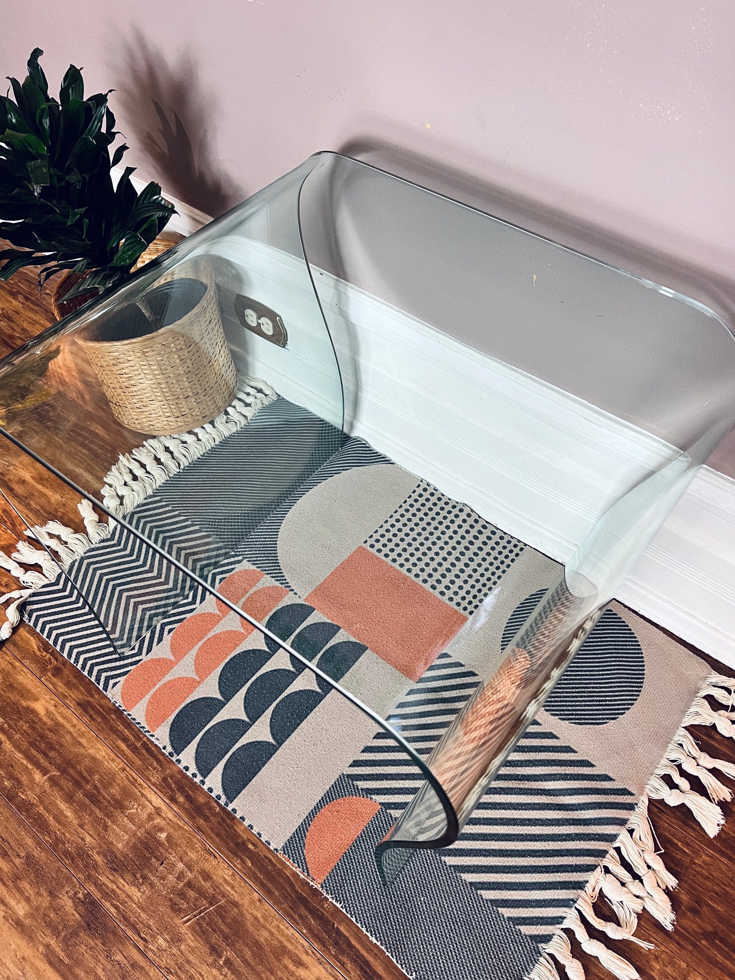 The Marcelo Glass Side Table