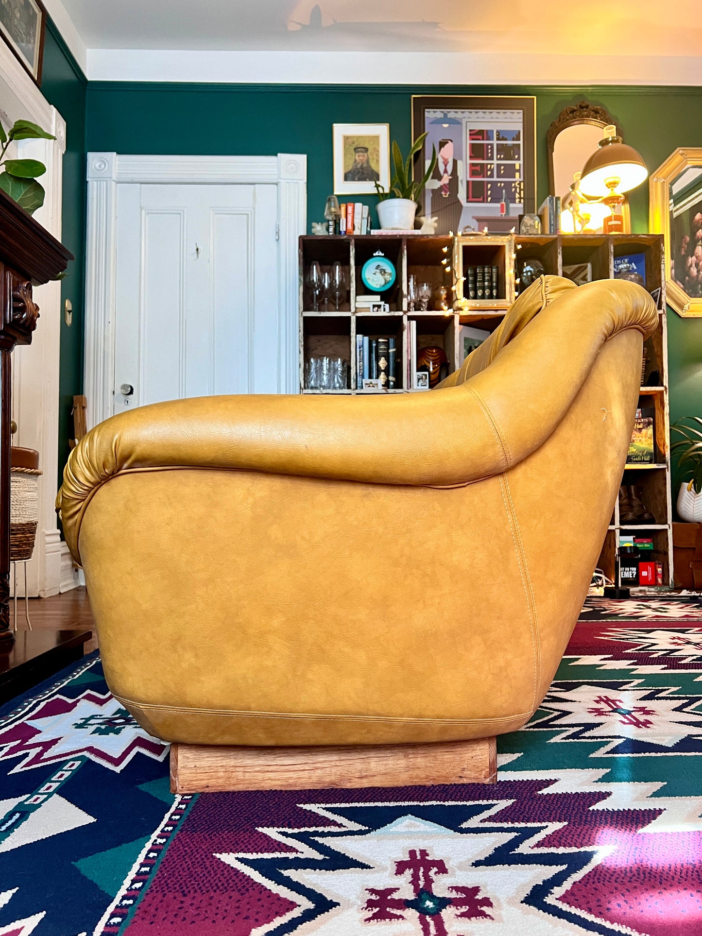 The Overman Pod Loveseat