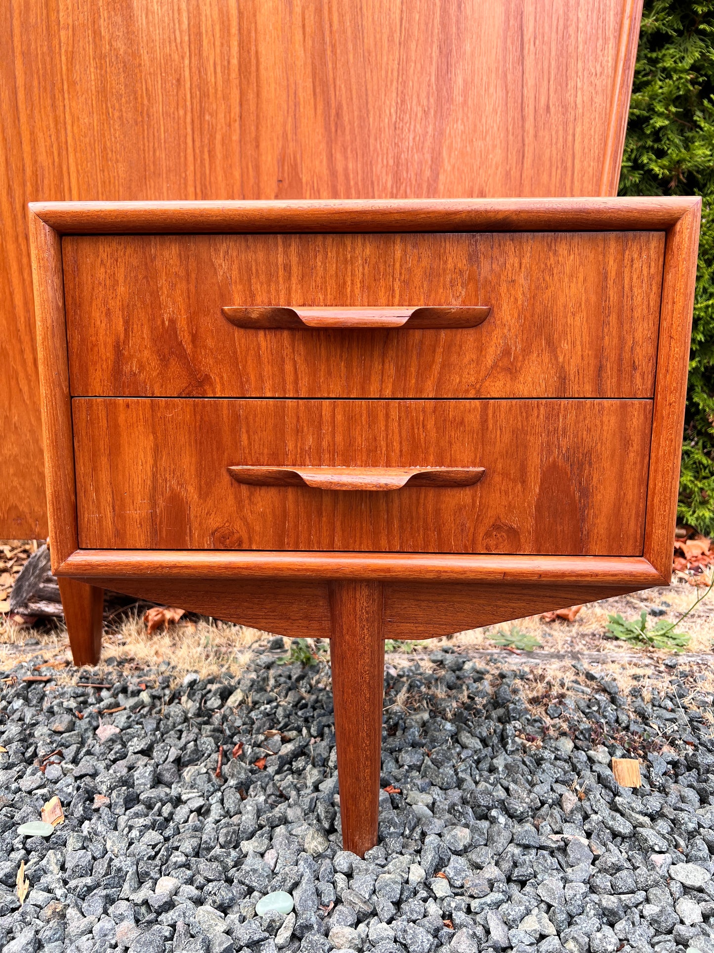 The Hakon Teak Headboard & Nightstands