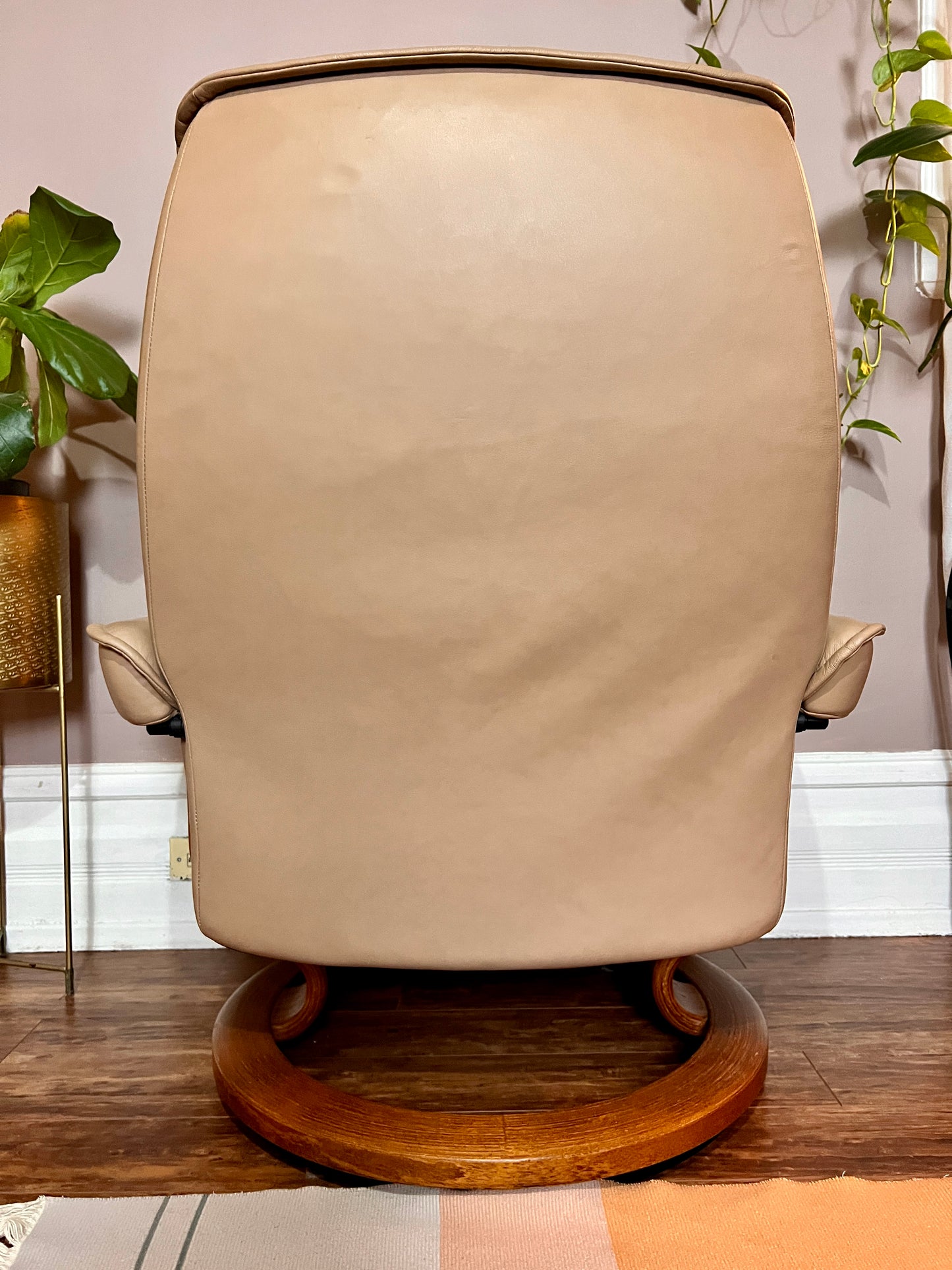 The Ekorness Stressless Recliner Chair & Ottoman