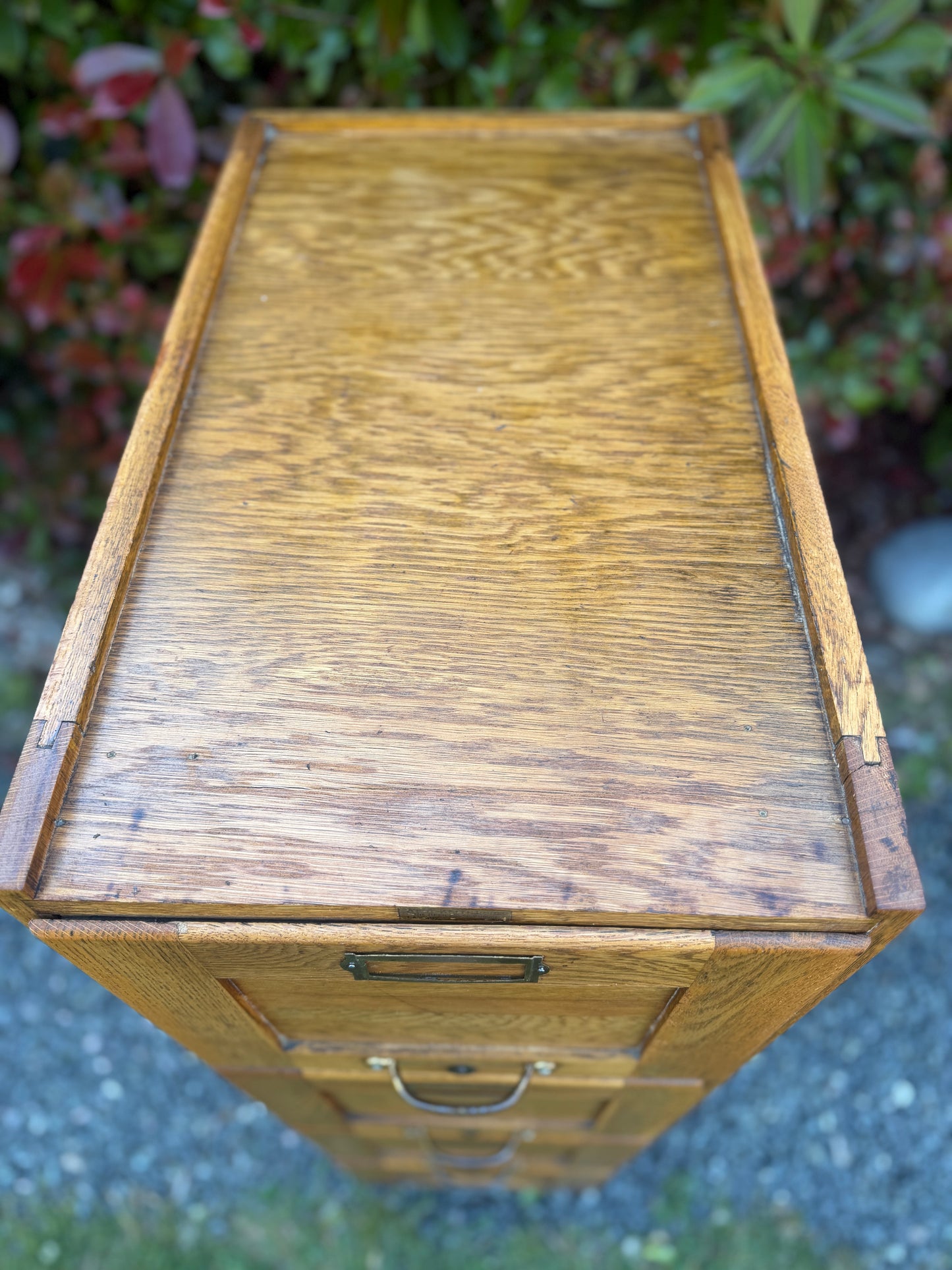 Antique 1900s Quarter Sawn Oak Filing Cabinet