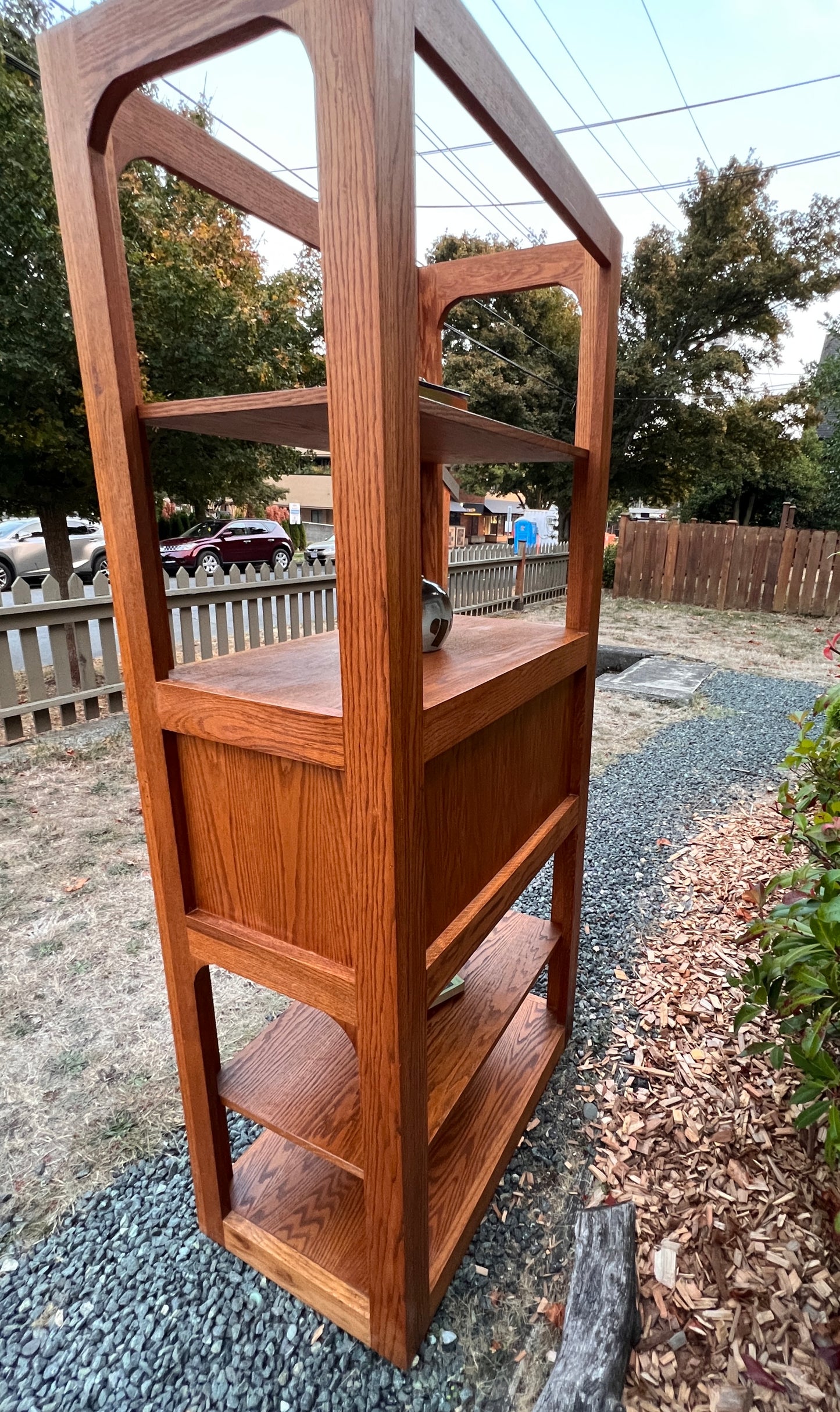 The Desert Sands Oak Shelf
