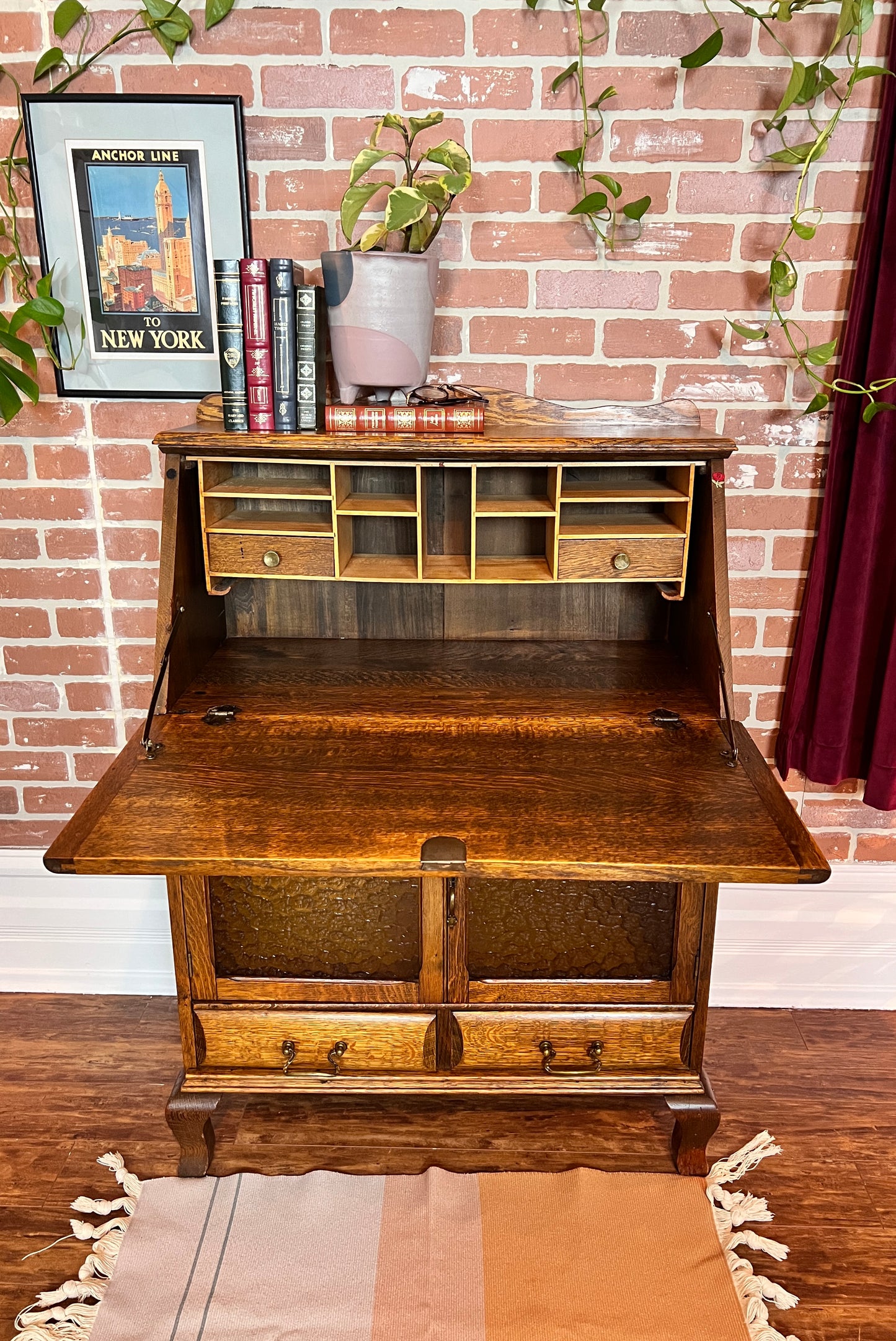The Fitzgerald Bureau Cabinet