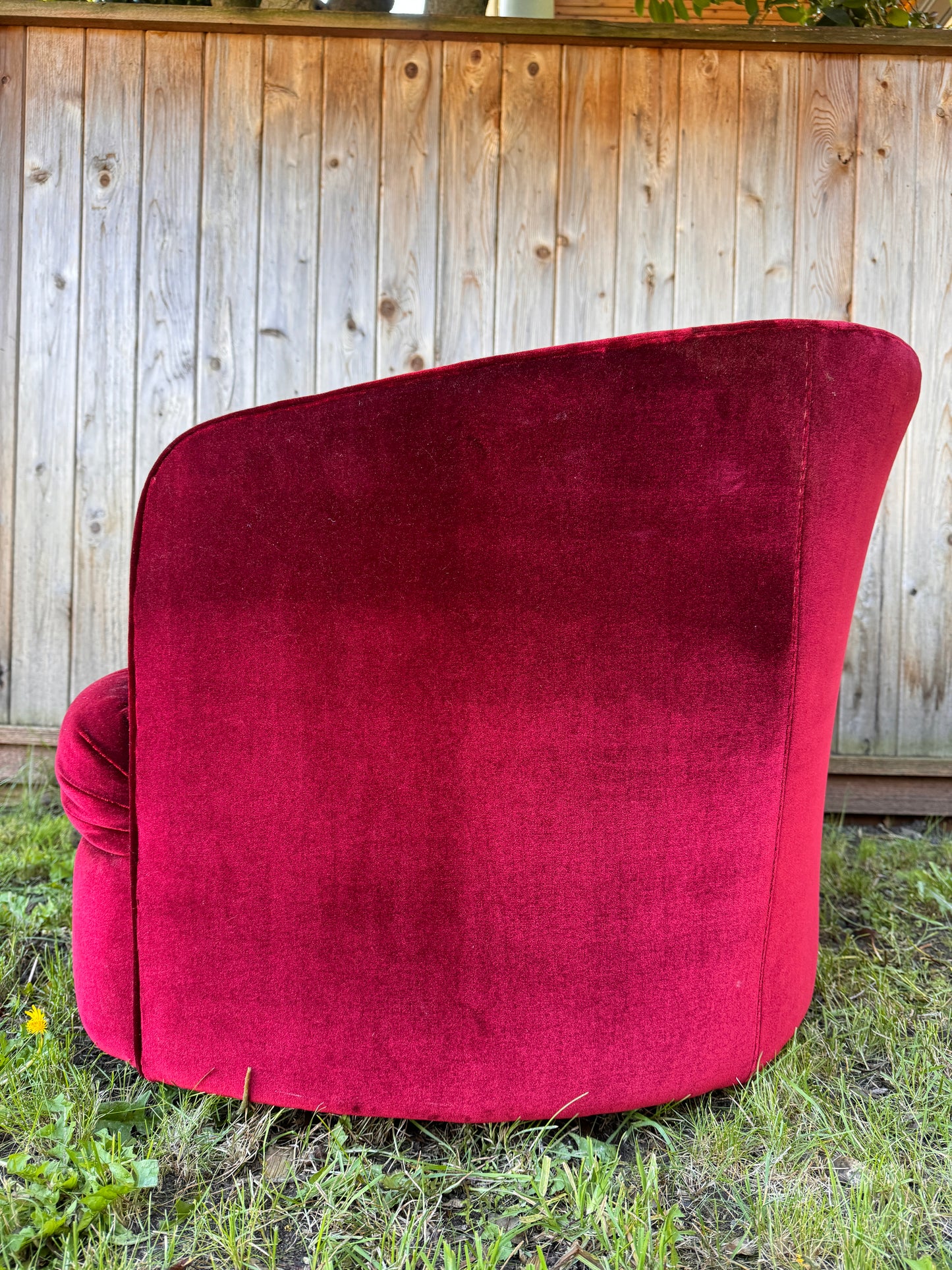 The Ripe Cherry Swivel Armchair