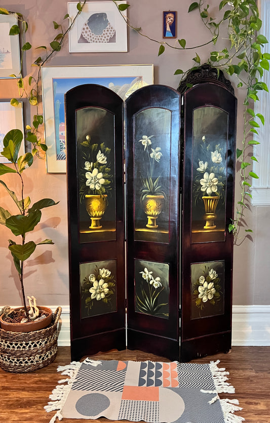 The Ophelia Privacy Screen