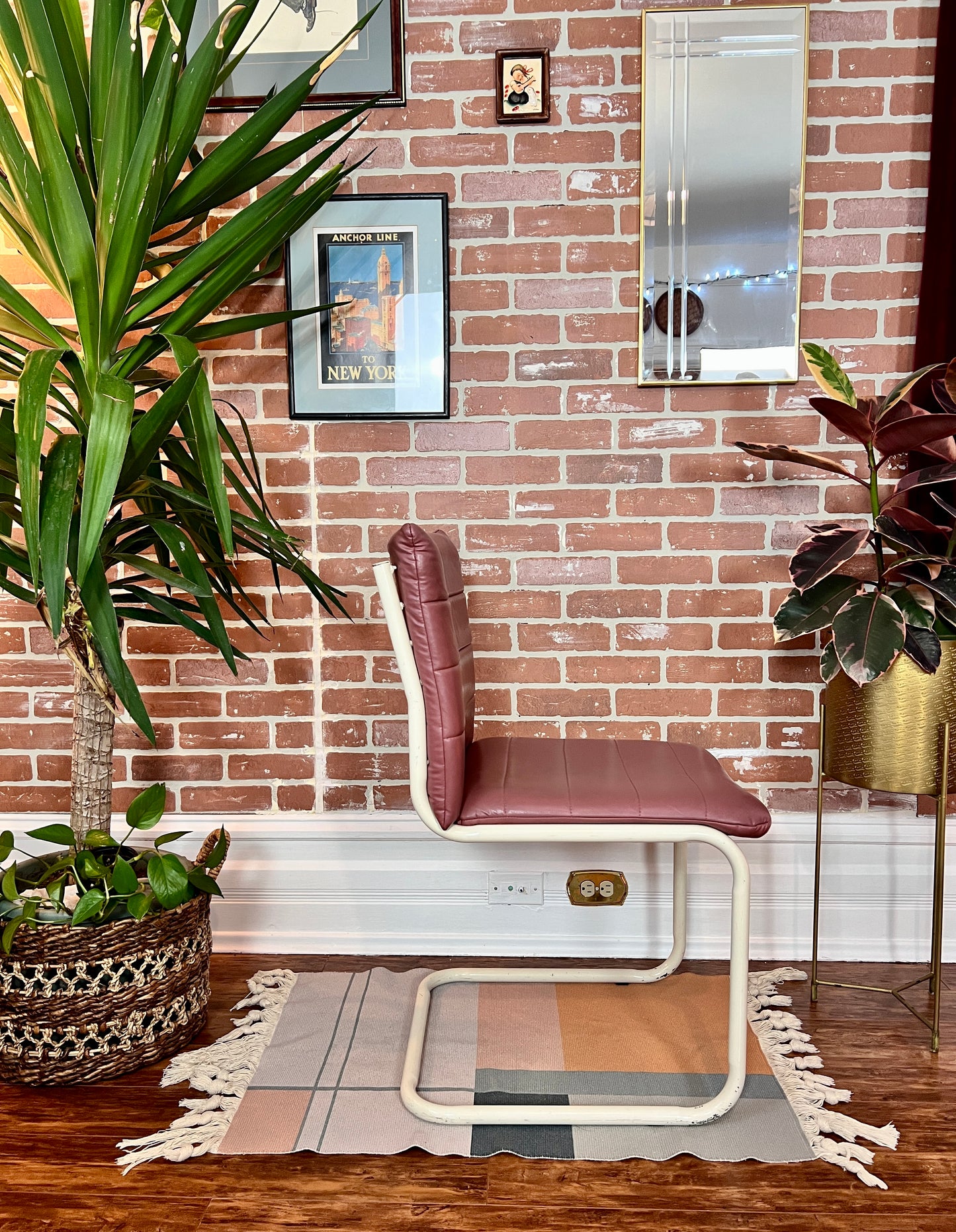 The Viola Cantilever Chairs
