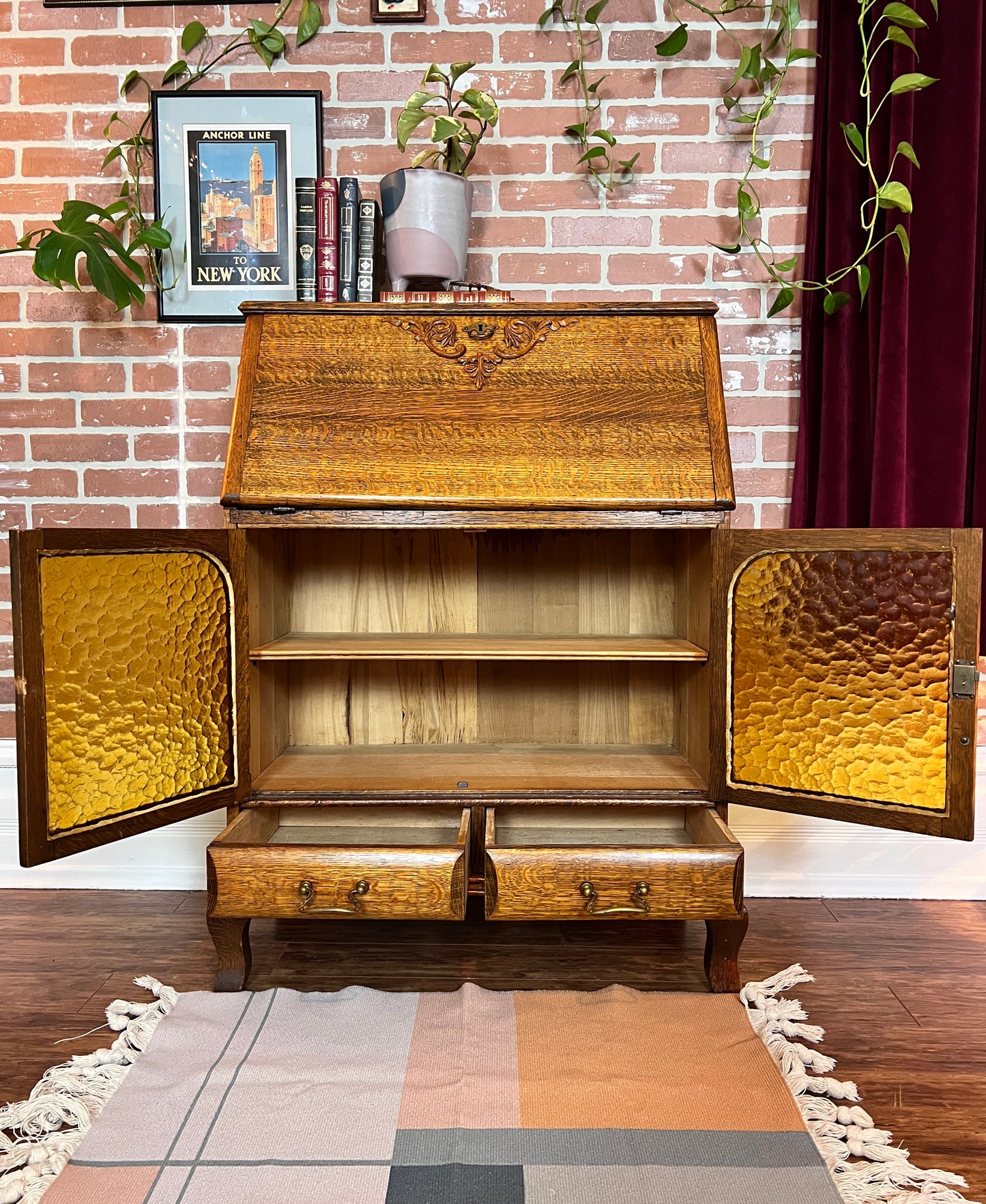 The Fitzgerald Bureau Cabinet
