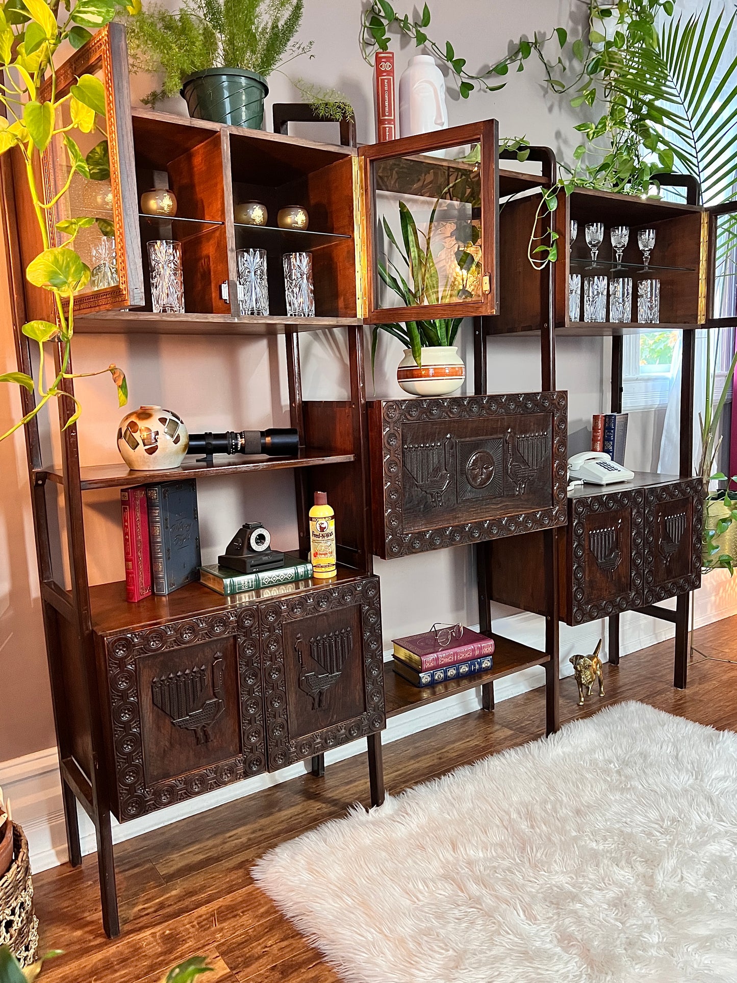 The Barcelona Sunrise Wall Unit