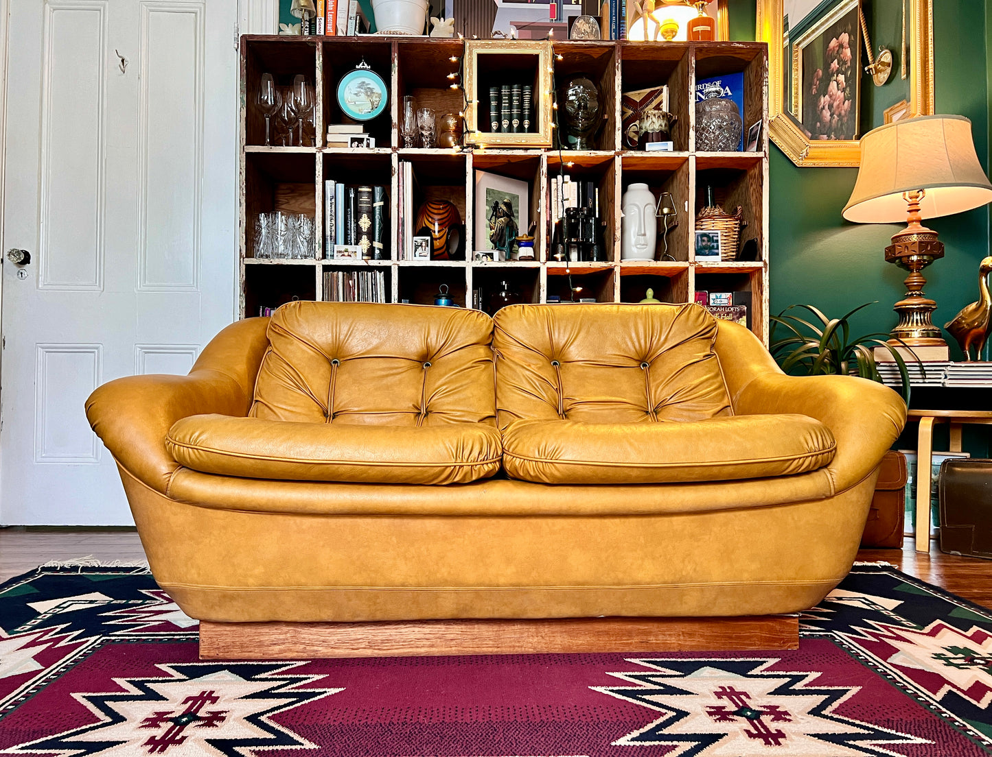 The Overman Pod Loveseat