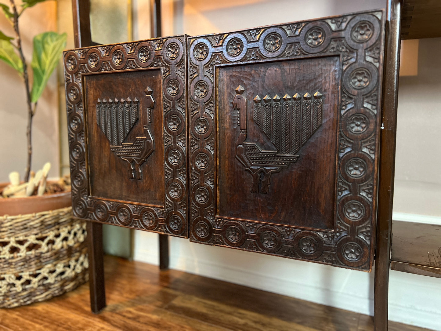 The Barcelona Sunrise Wall Unit