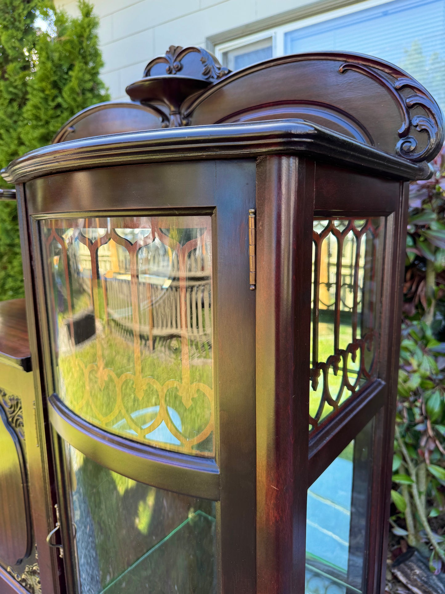 Stunning Antique Mahogany Music Cabinet