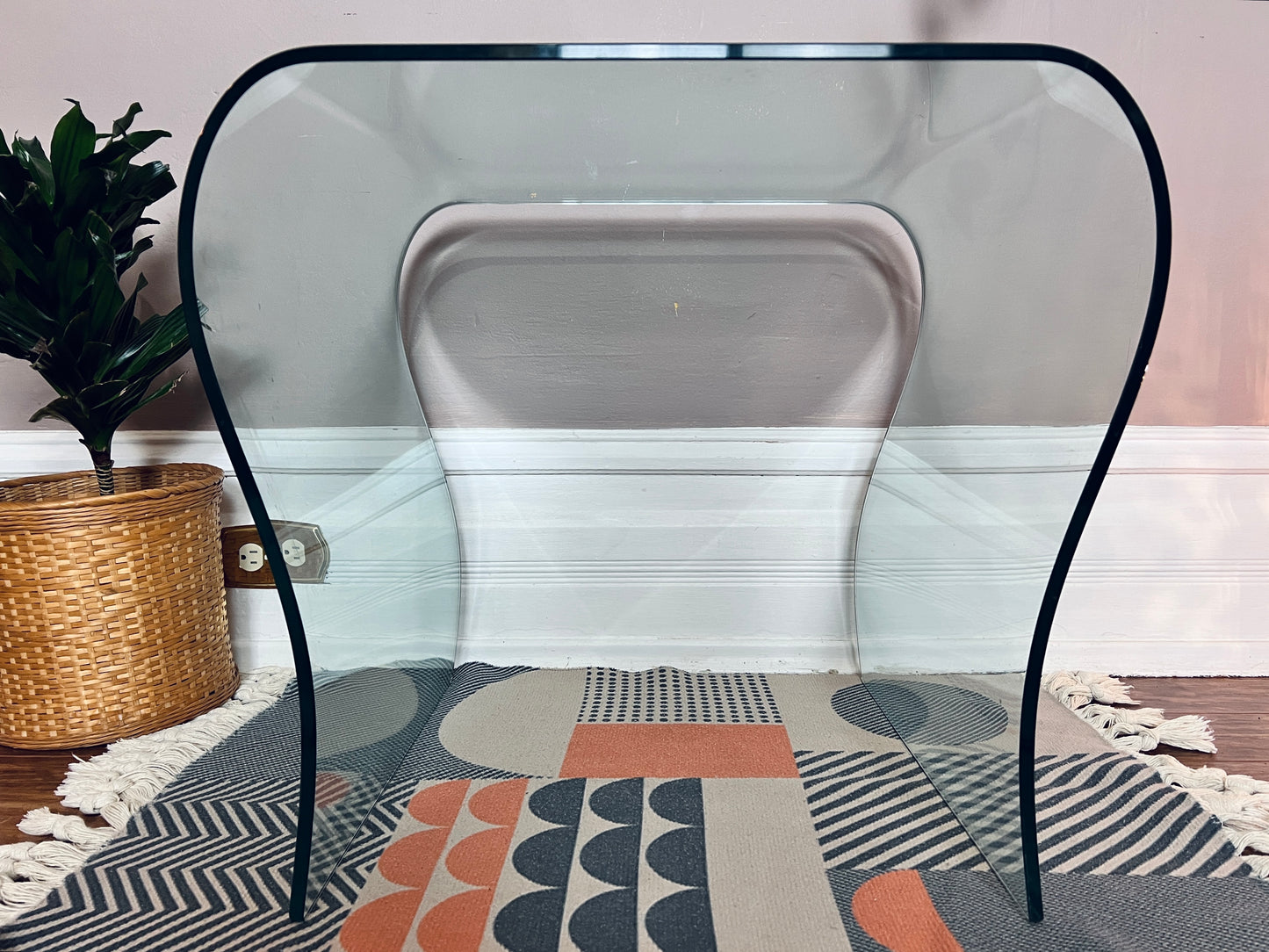 The Marcelo Glass Side Table