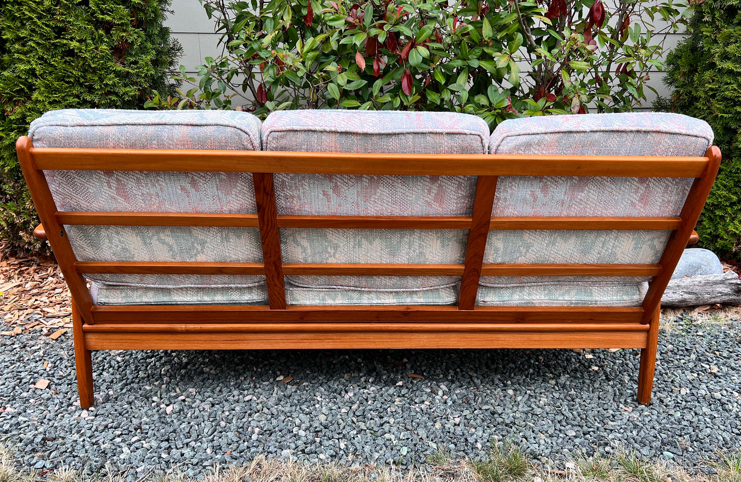 The Rasmus Teak Sofa