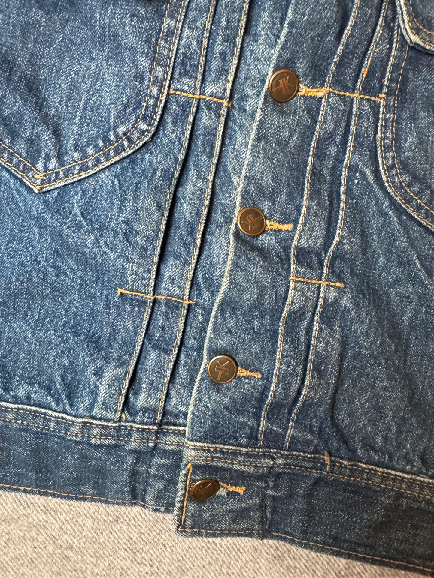 Vintage 70s Cropped Tee Kays Denim Jacket