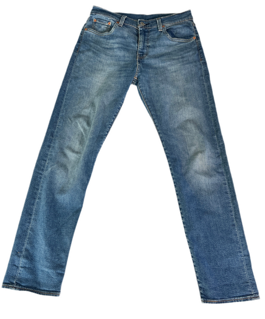 Levi’s 502 Jeans