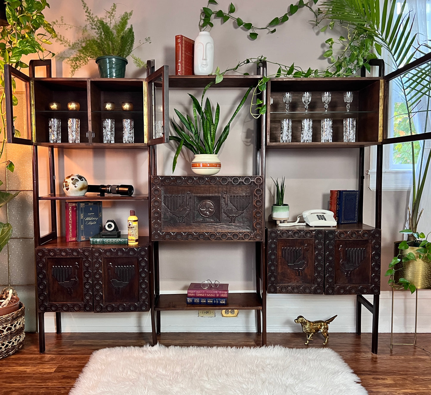 The Barcelona Sunrise Wall Unit