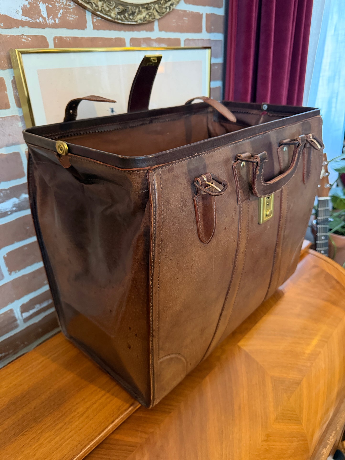 Vintage Brown Leather Doctor’s Bag