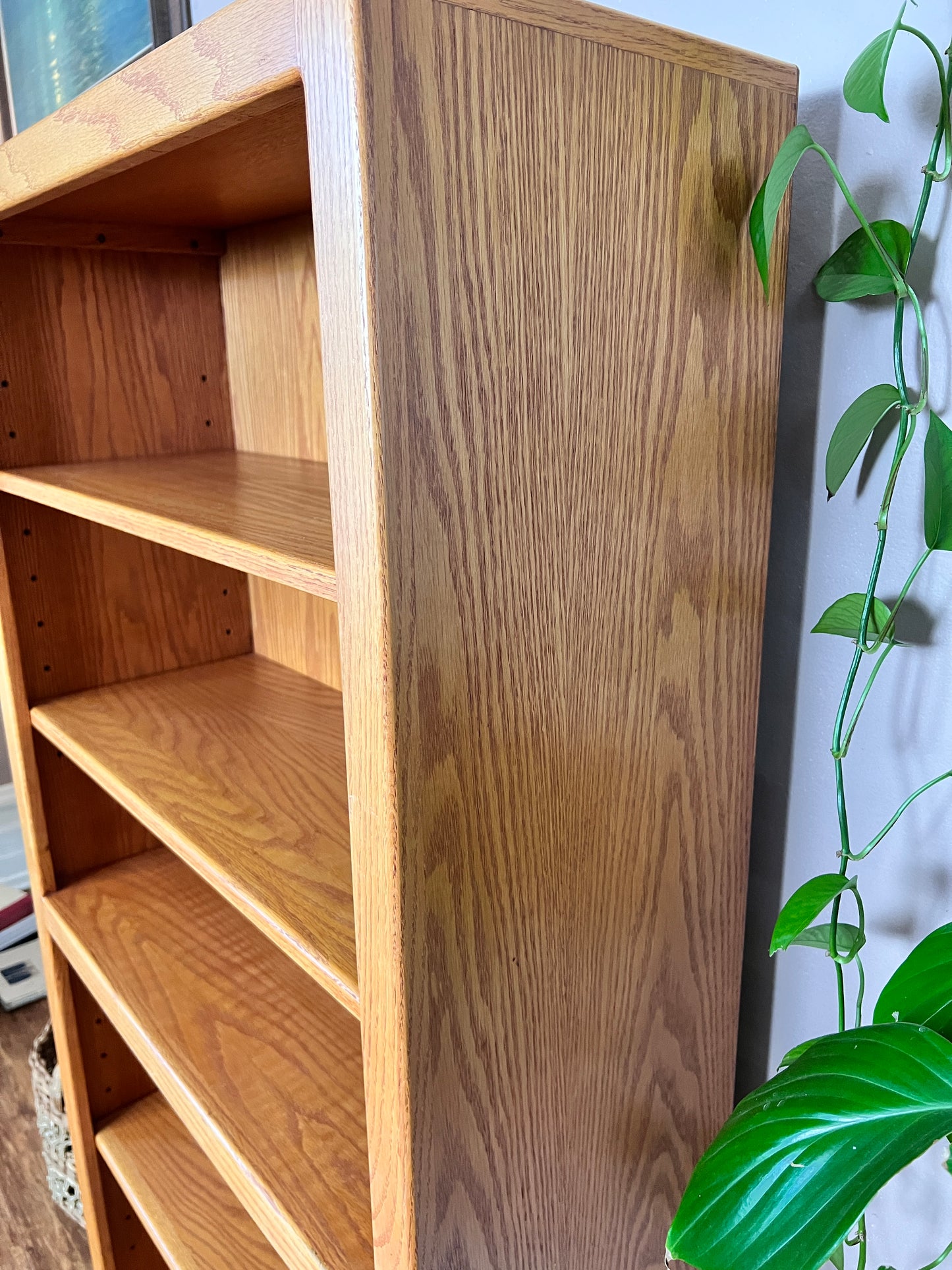 The Handsome Oak Shelf