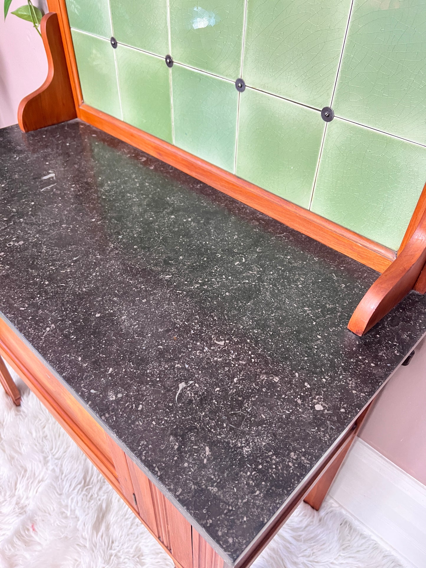 The Clay Creek Washstand