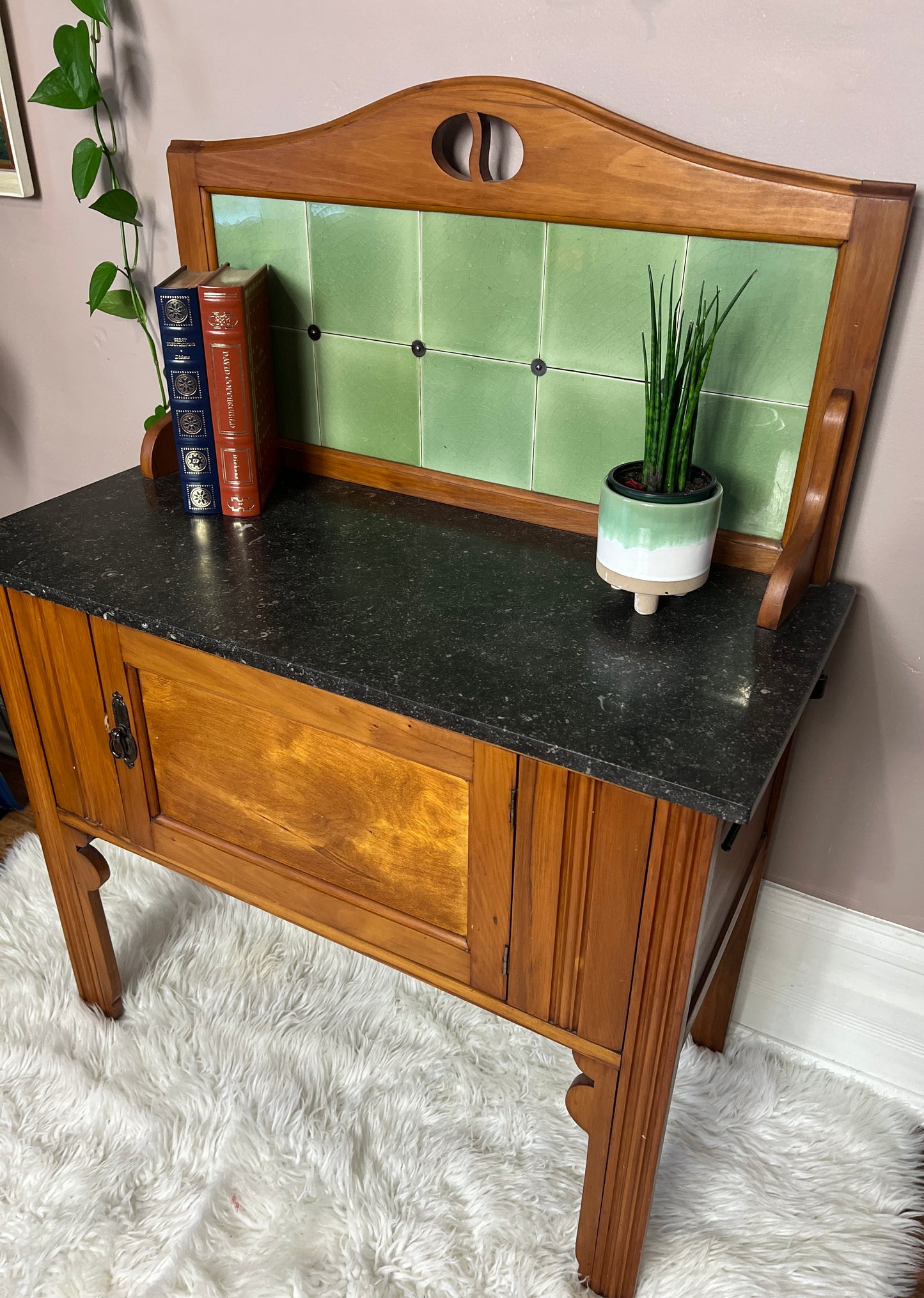 The Clay Creek Washstand