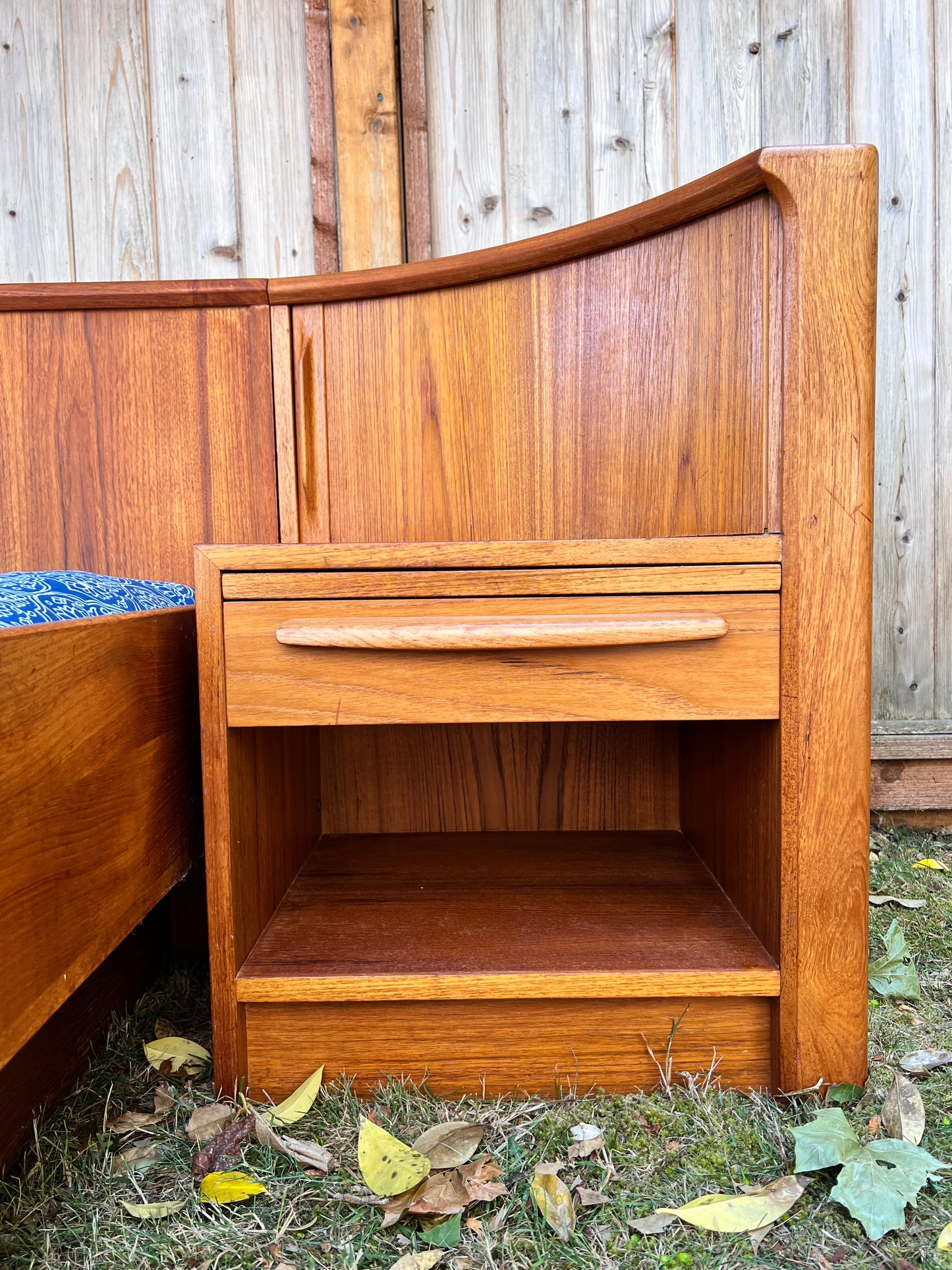 The Samo Teak Bed-frame