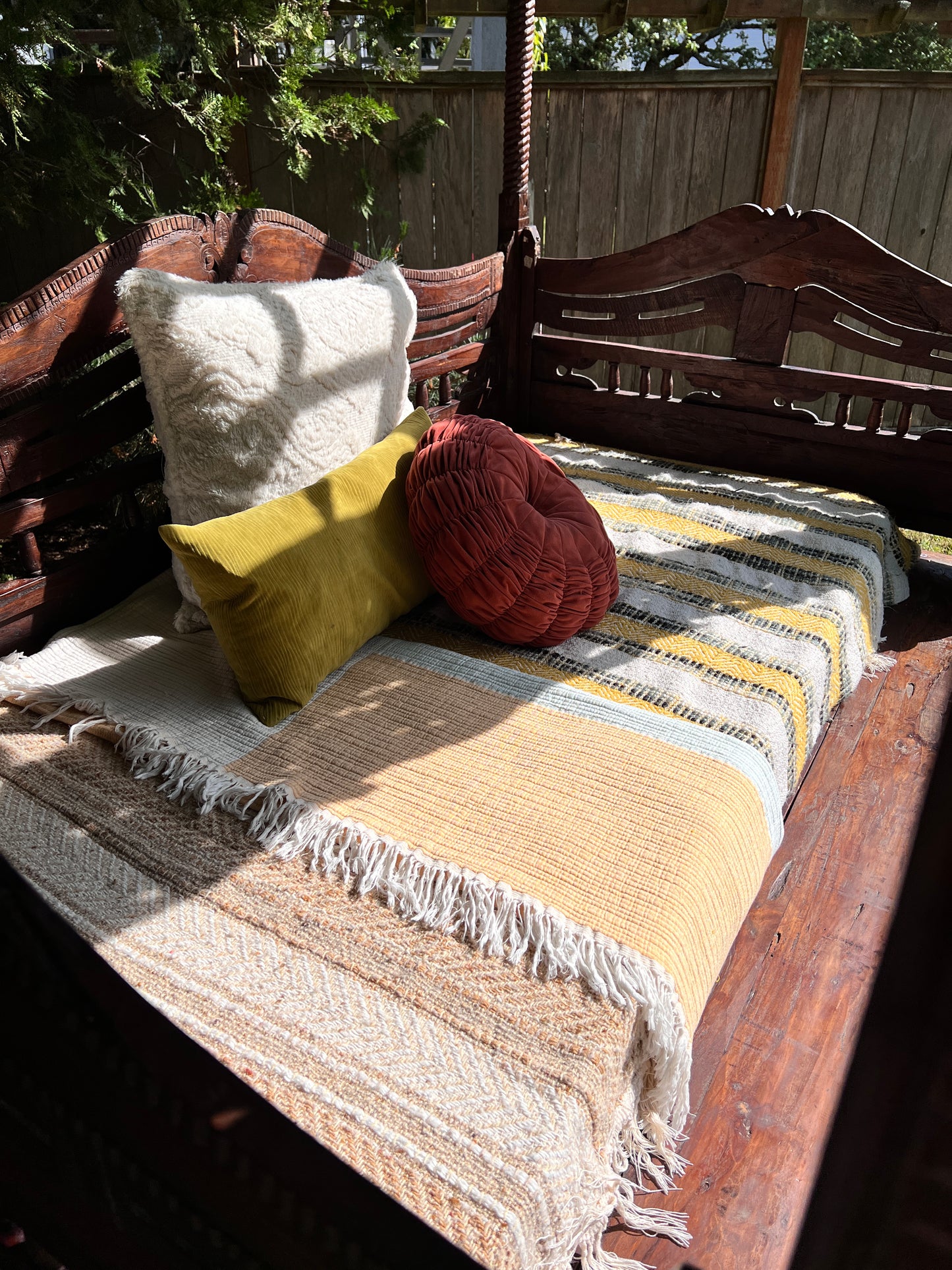 The Cantik Indonesian Daybed