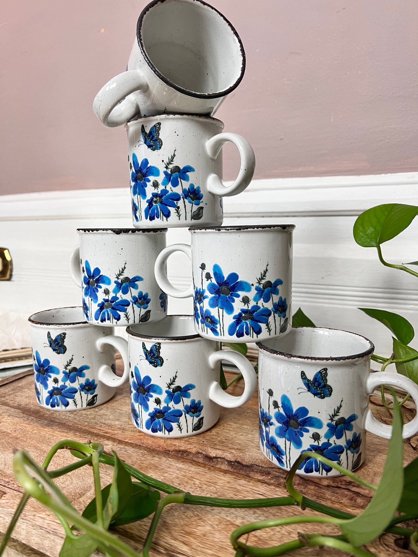 The Midwinter Mugs