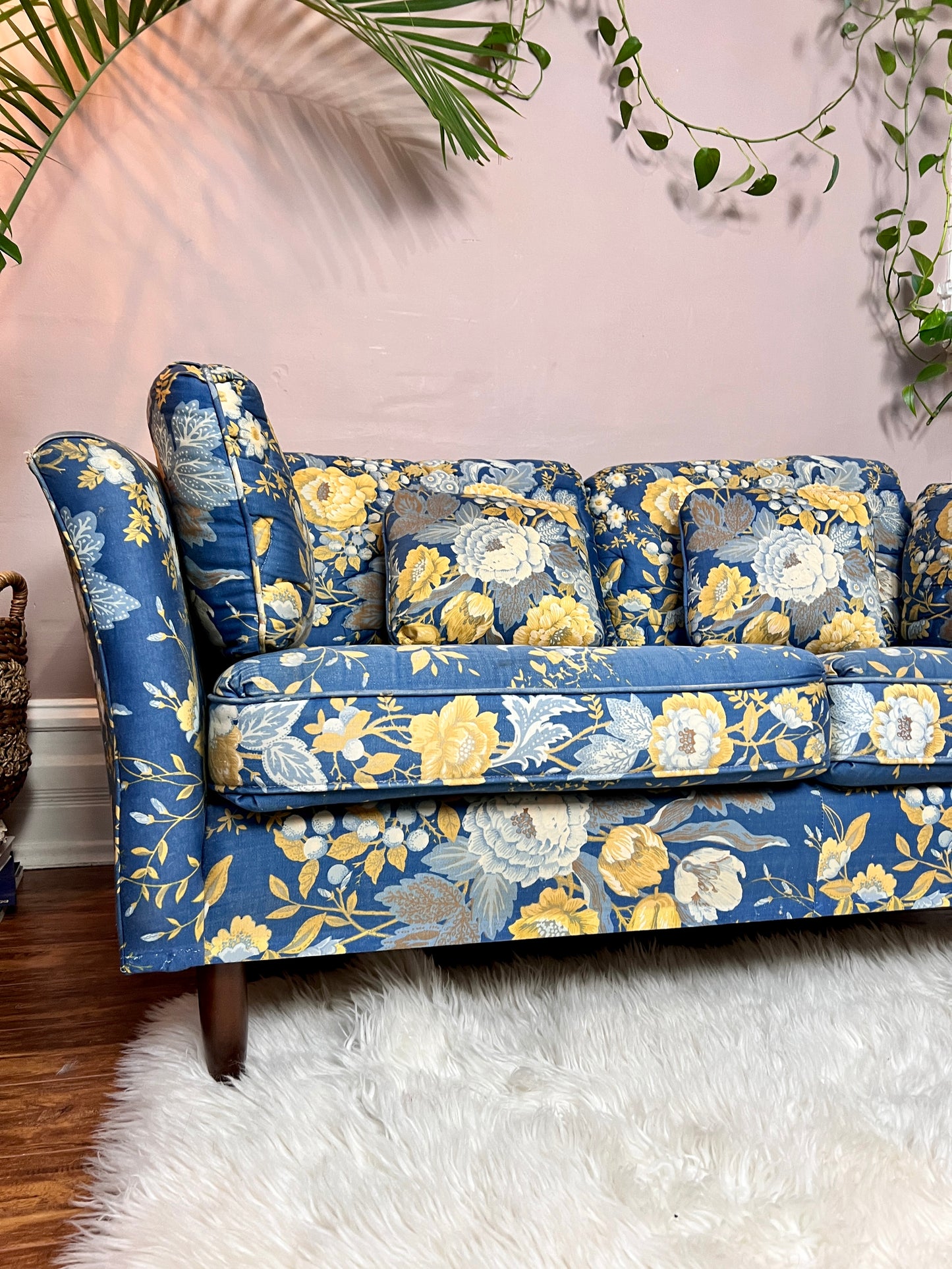 The Delicious Garden Loveseat