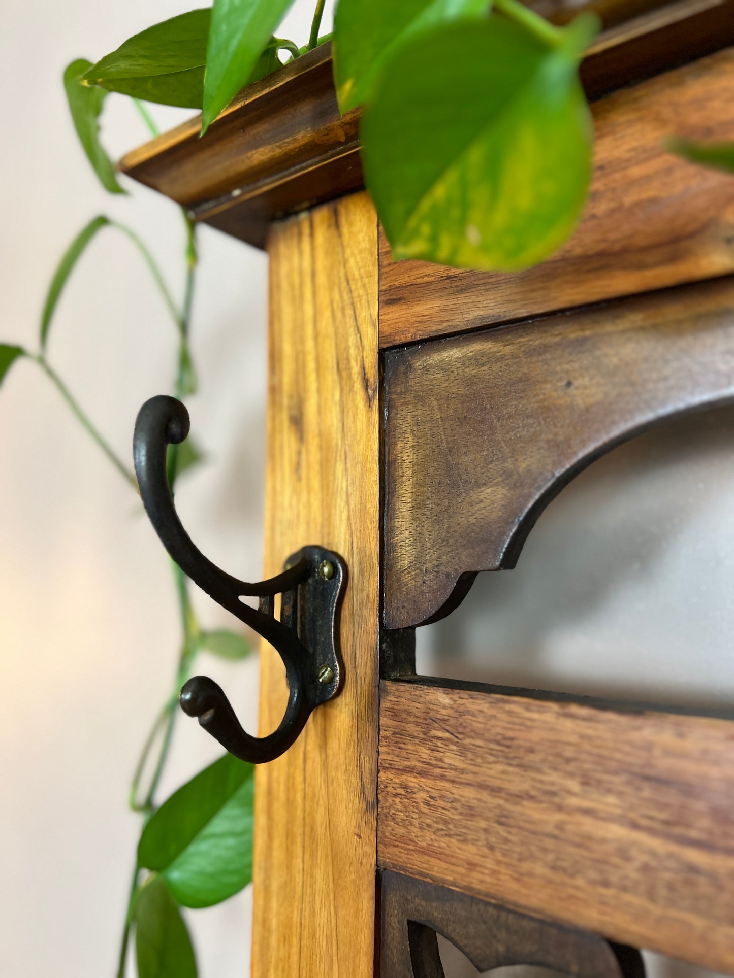 The Antique Hall Tree With Mirror