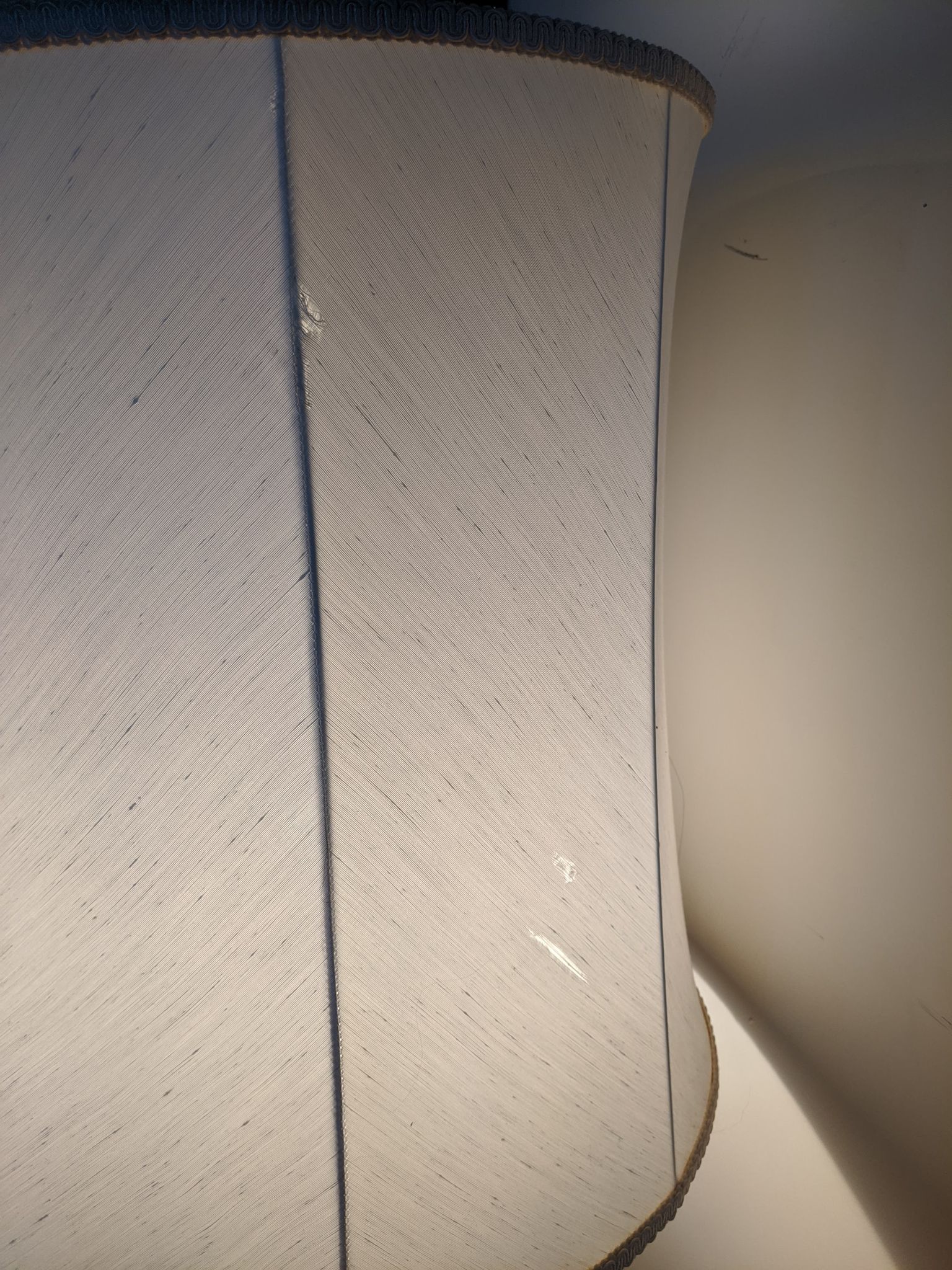 Vintage lamp retro caramel sam spade 40s 50s warm sweet hipsterVintage lamp retro caramel sam spade 40s 50s warm sweet hipster Leviton