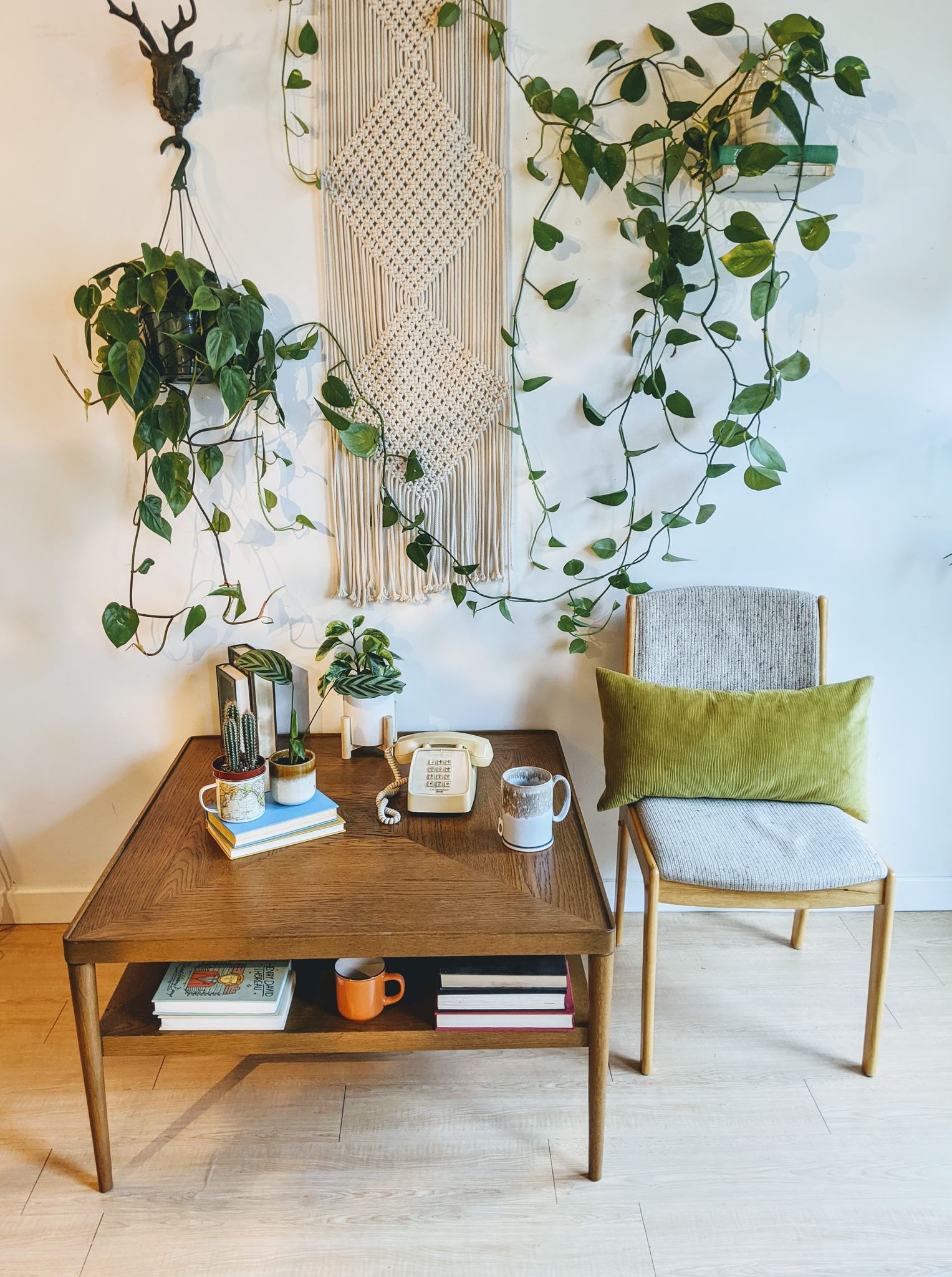 Vintage Mid Century Modern Square Coffee Table With Bottom Shelf